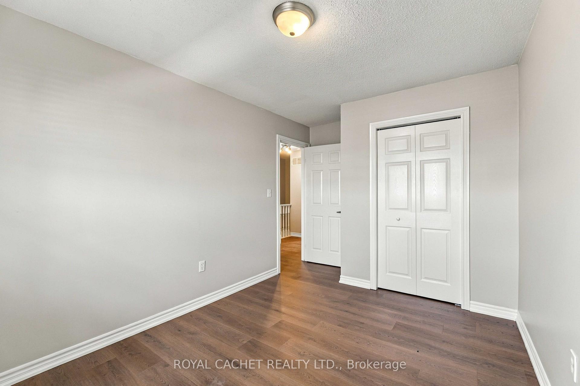Photo 18 of Unit 44, 39 Pinewoods Drive, Hamilton, Stoney Creek Mountain — HOMEH