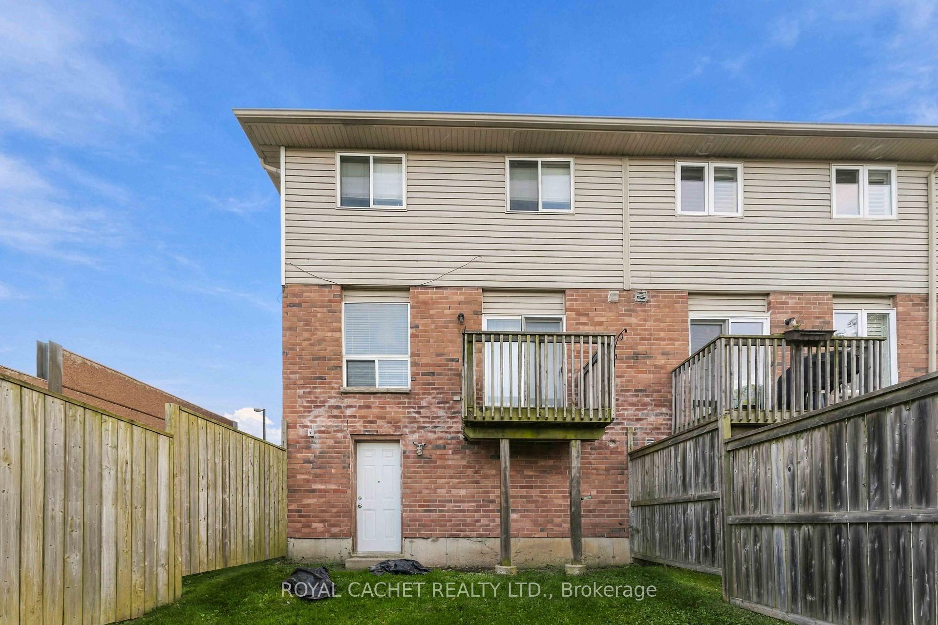 Photo 28 of Unit 44, 39 Pinewoods Drive, Hamilton, Stoney Creek Mountain — HOMEH