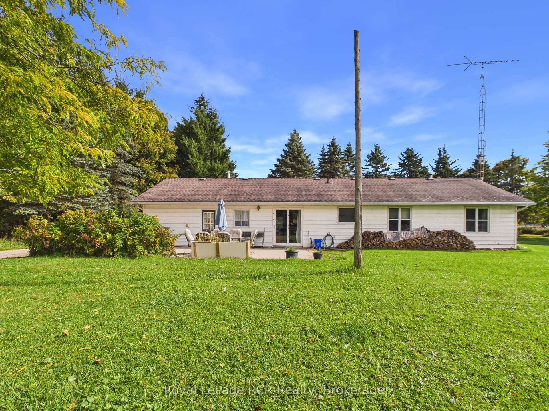 Photo 22 of 320047 170 Road, Grey Highlands — HOMEH