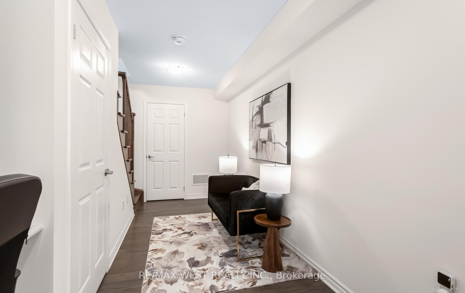 Photo 10 of Unit 90, 1000 Asleton Boulevard, Milton, Willmott — HOMEH