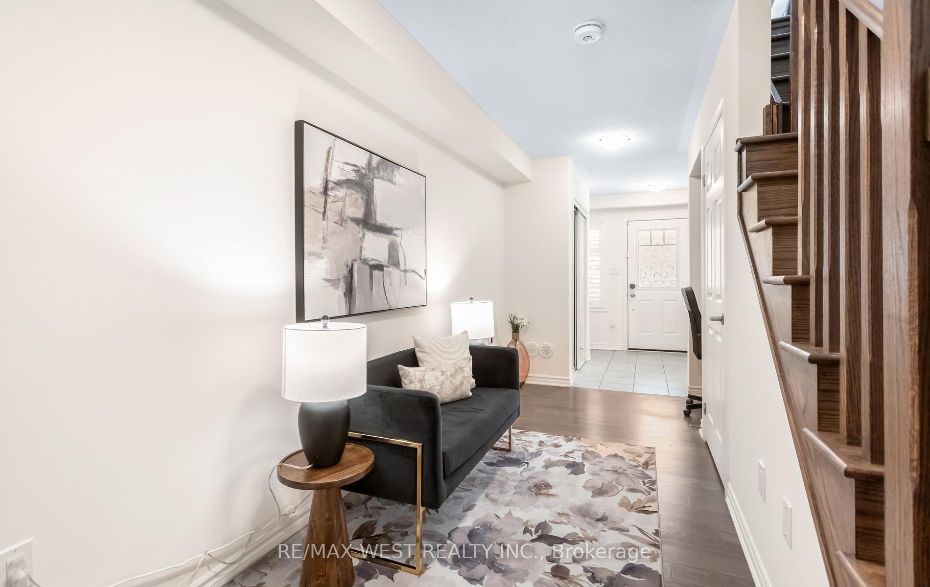 Photo 11 of Unit 90, 1000 Asleton Boulevard, Milton, Willmott — HOMEH