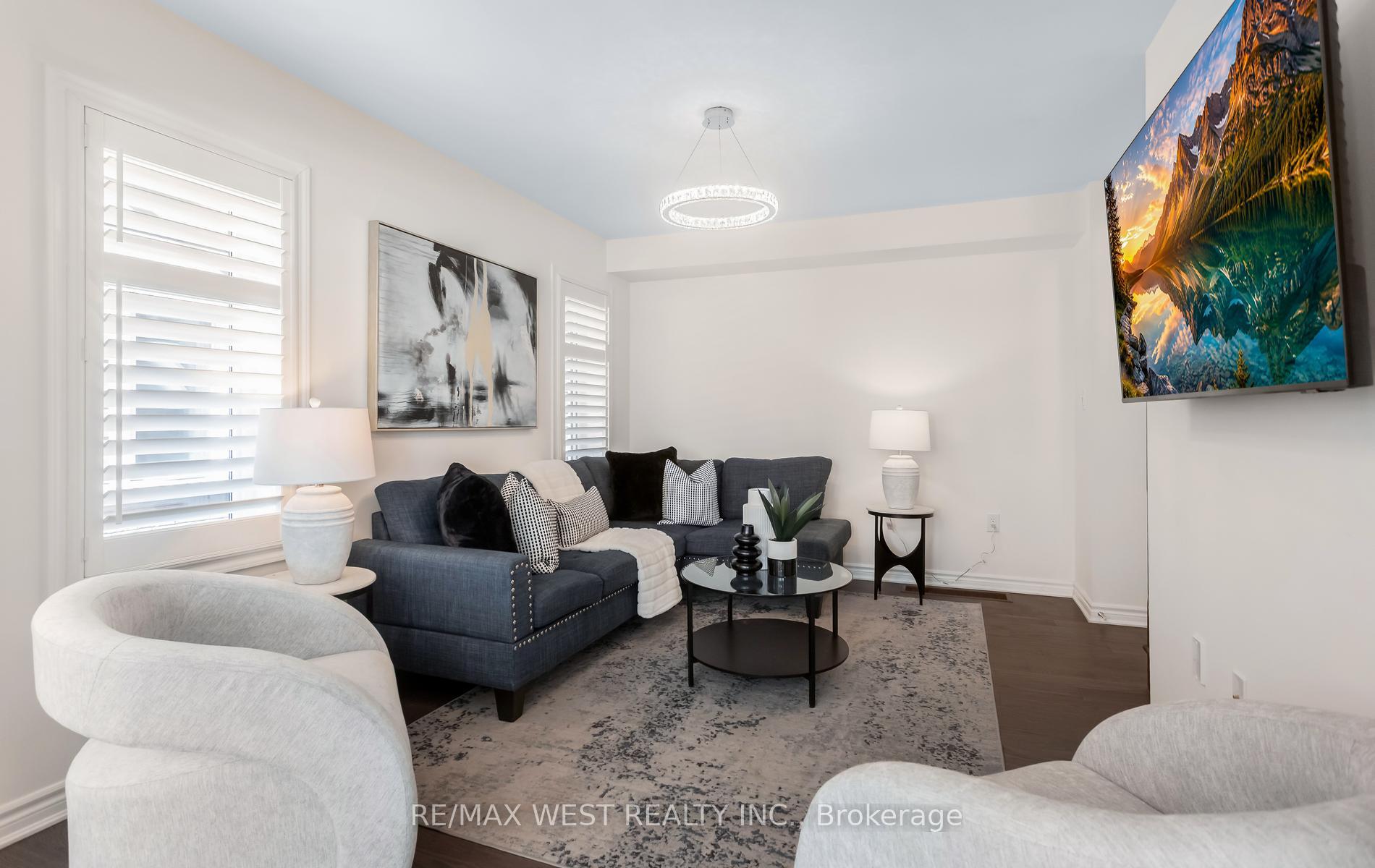 Photo 12 of Unit 90, 1000 Asleton Boulevard, Milton, Willmott — HOMEH