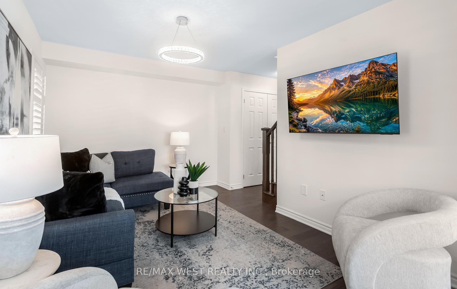 Photo 13 of Unit 90, 1000 Asleton Boulevard, Milton, Willmott — HOMEH
