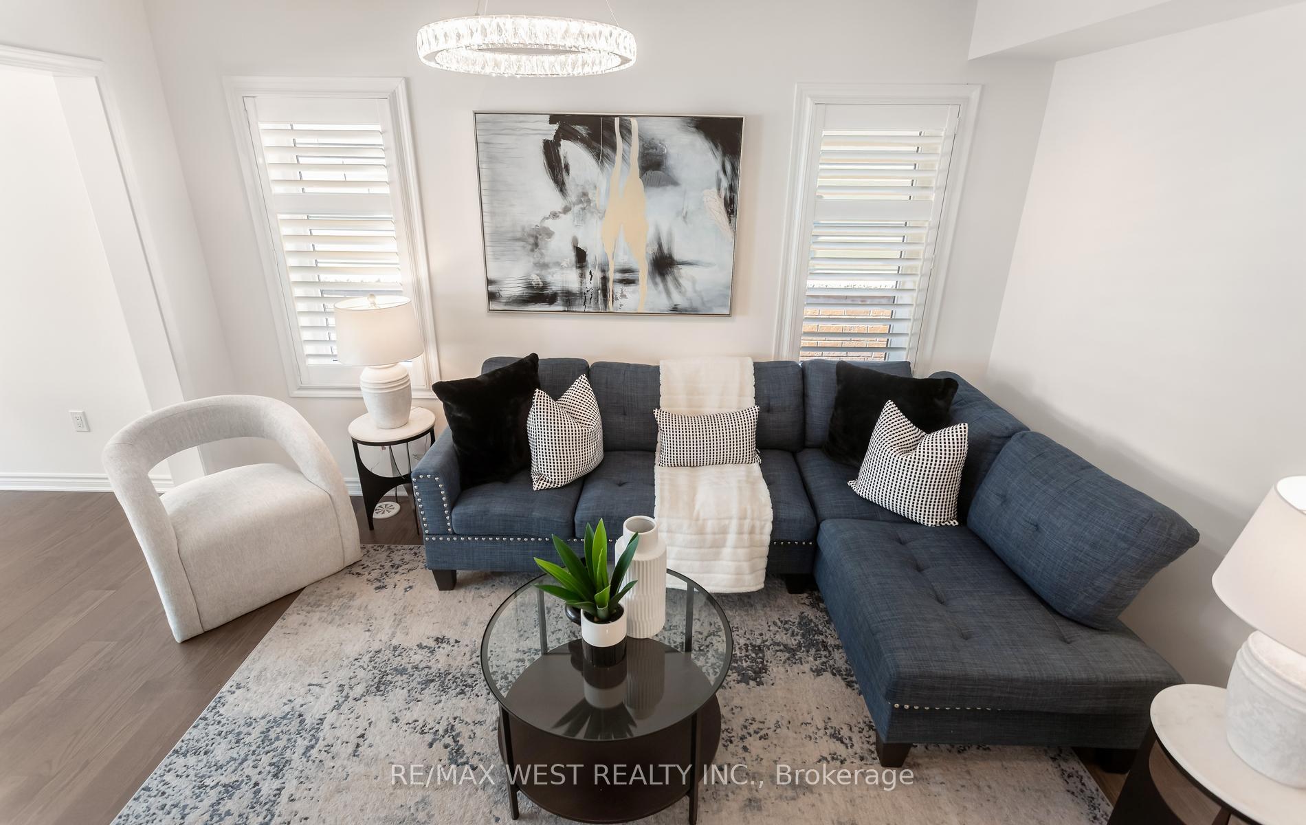 Photo 15 of Unit 90, 1000 Asleton Boulevard, Milton, Willmott — HOMEH