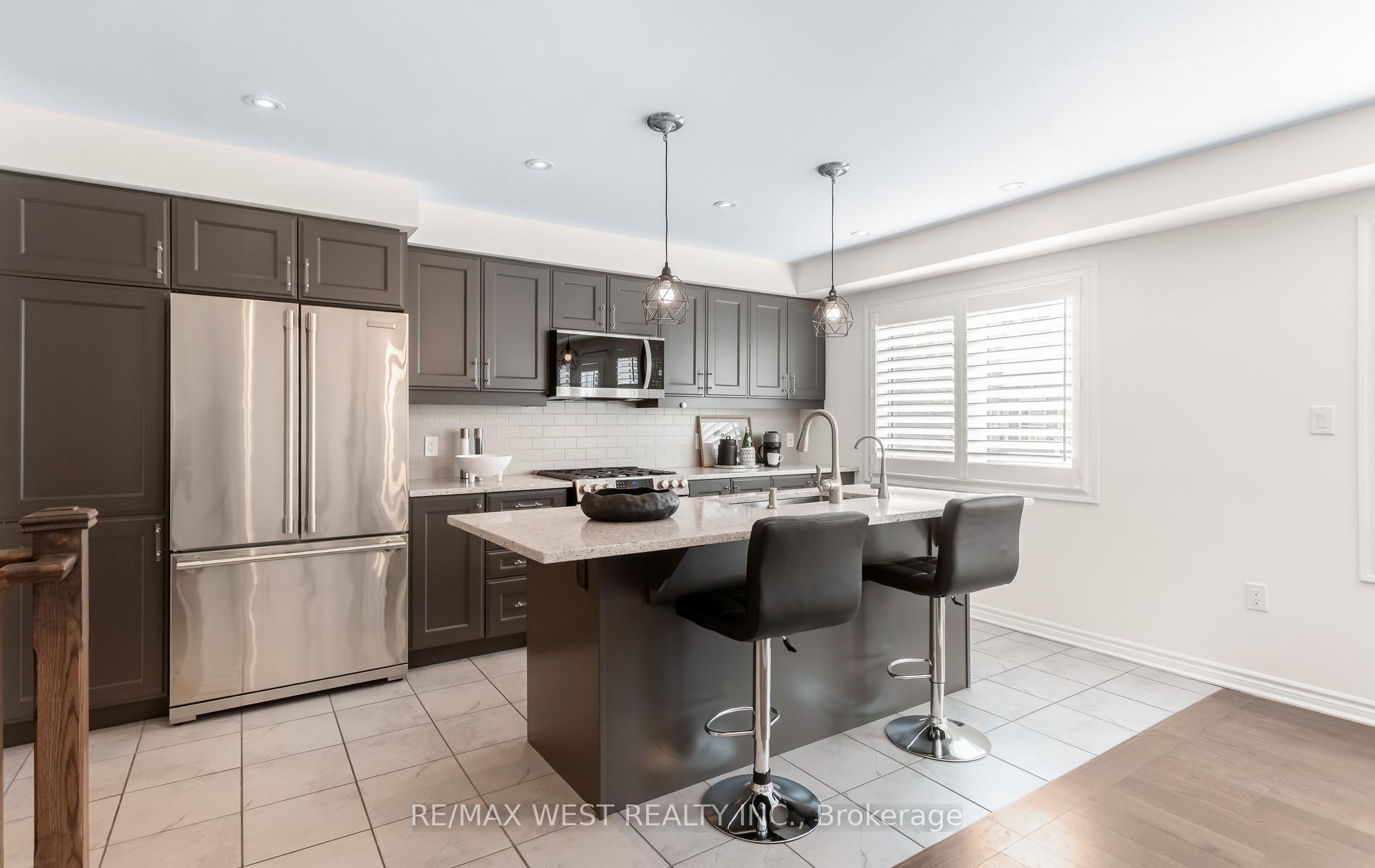 Photo 34 of Unit 90, 1000 Asleton Boulevard, Milton, Willmott — HOMEH