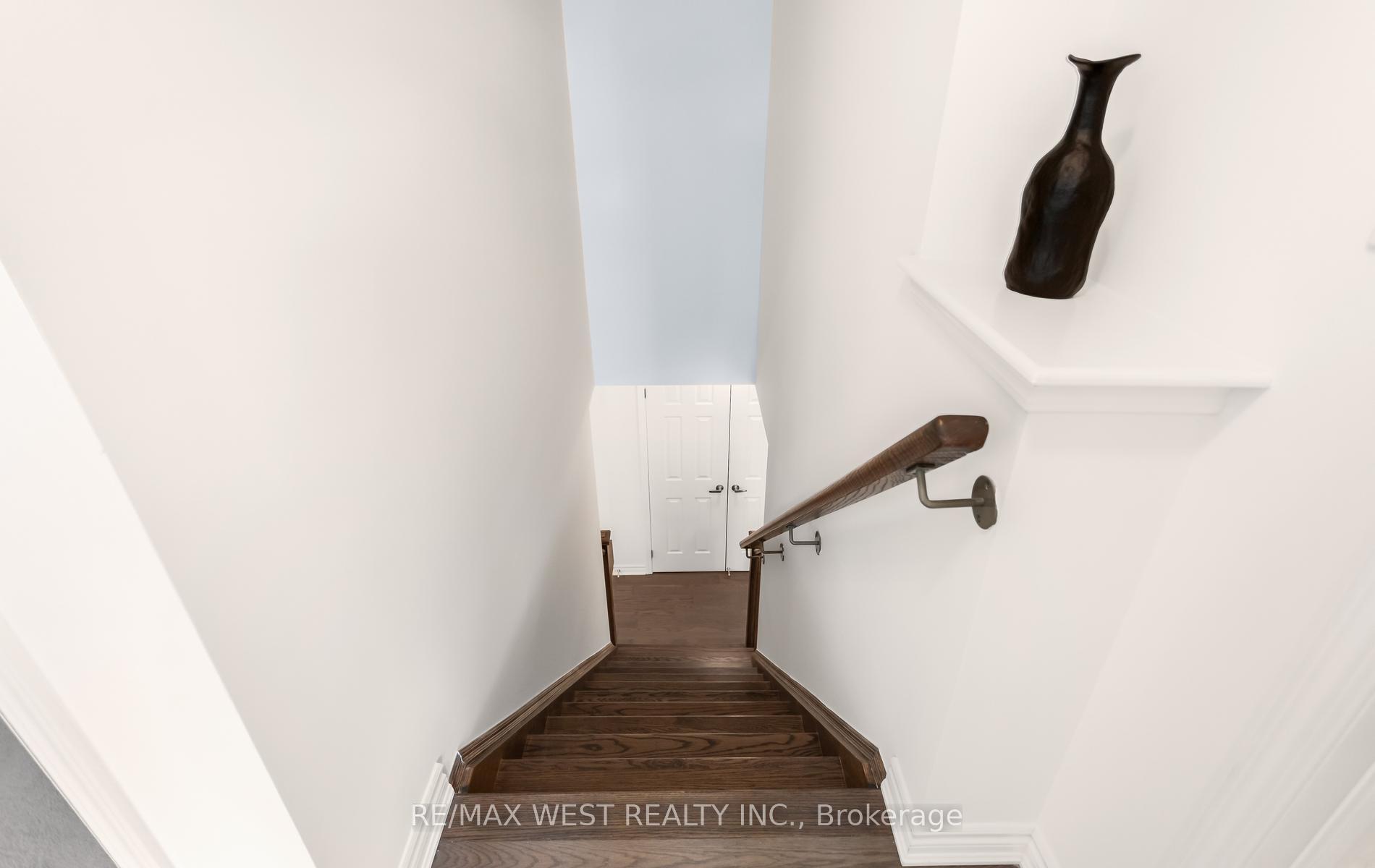 Photo 41 of Unit 90, 1000 Asleton Boulevard, Milton, Willmott — HOMEH