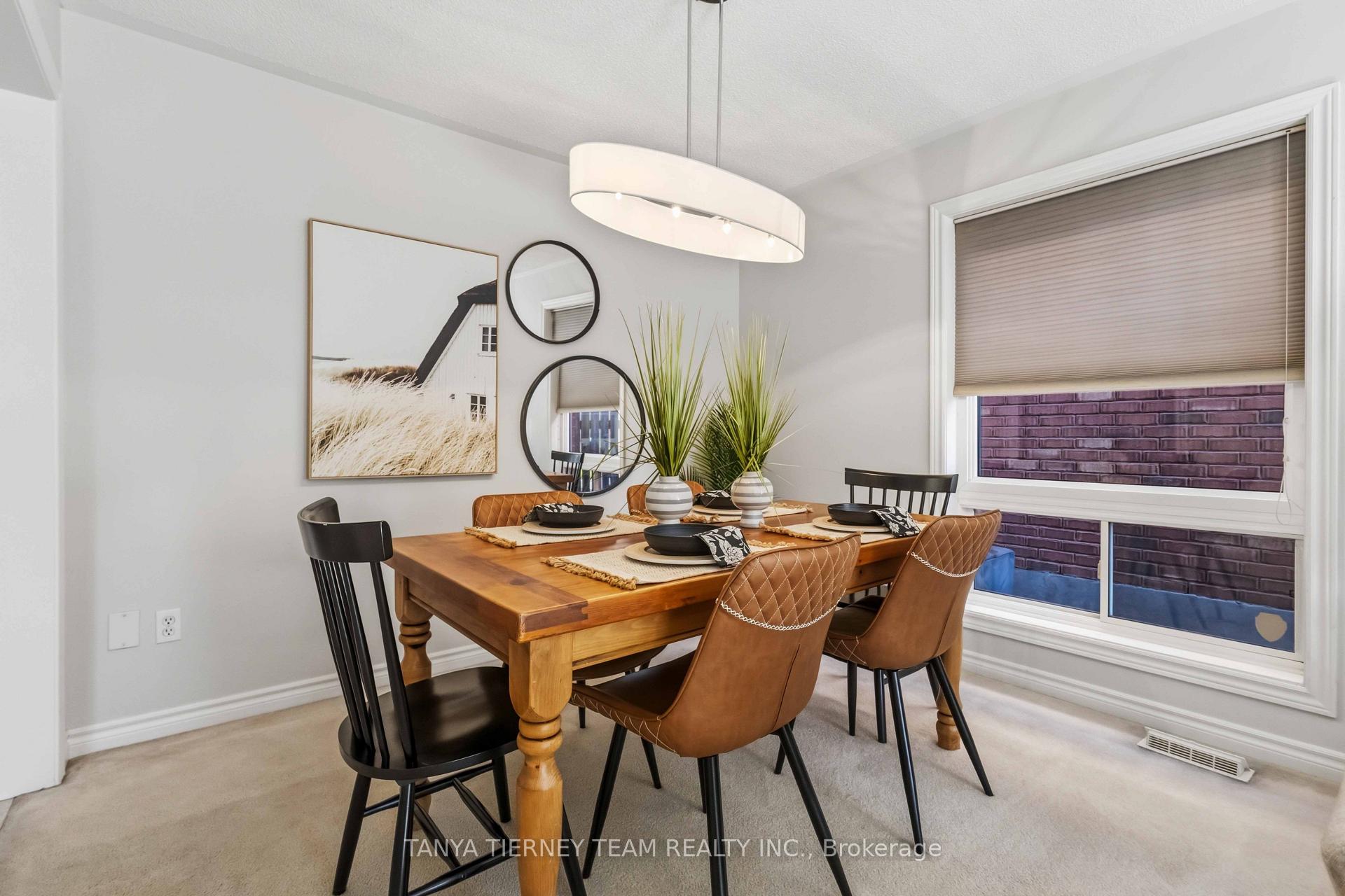 Photo 11 of 28 Castle Green Drive, Whitby, Rolling Acres — HOMEH