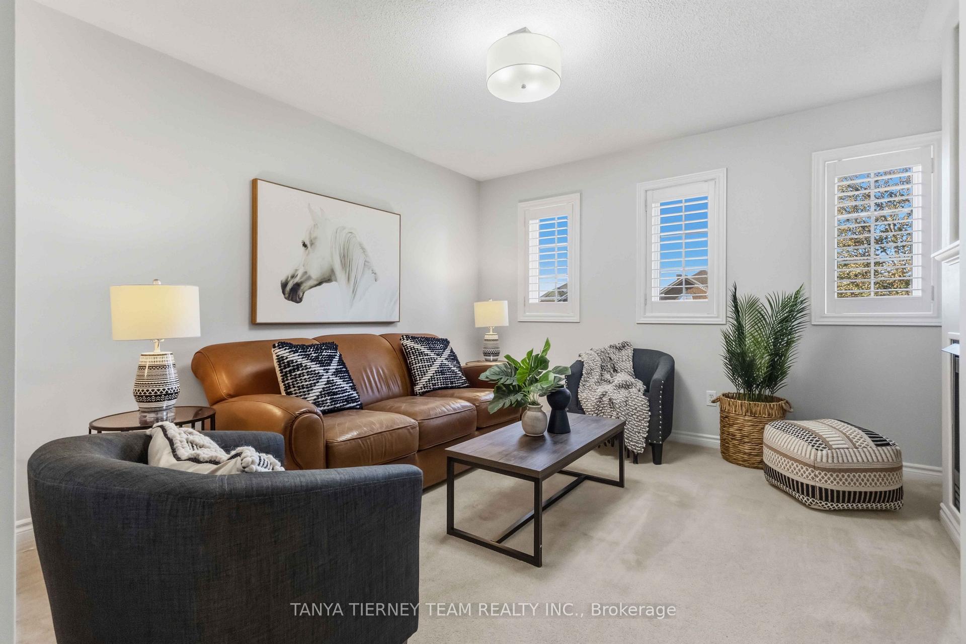 Photo 25 of 28 Castle Green Drive, Whitby, Rolling Acres — HOMEH
