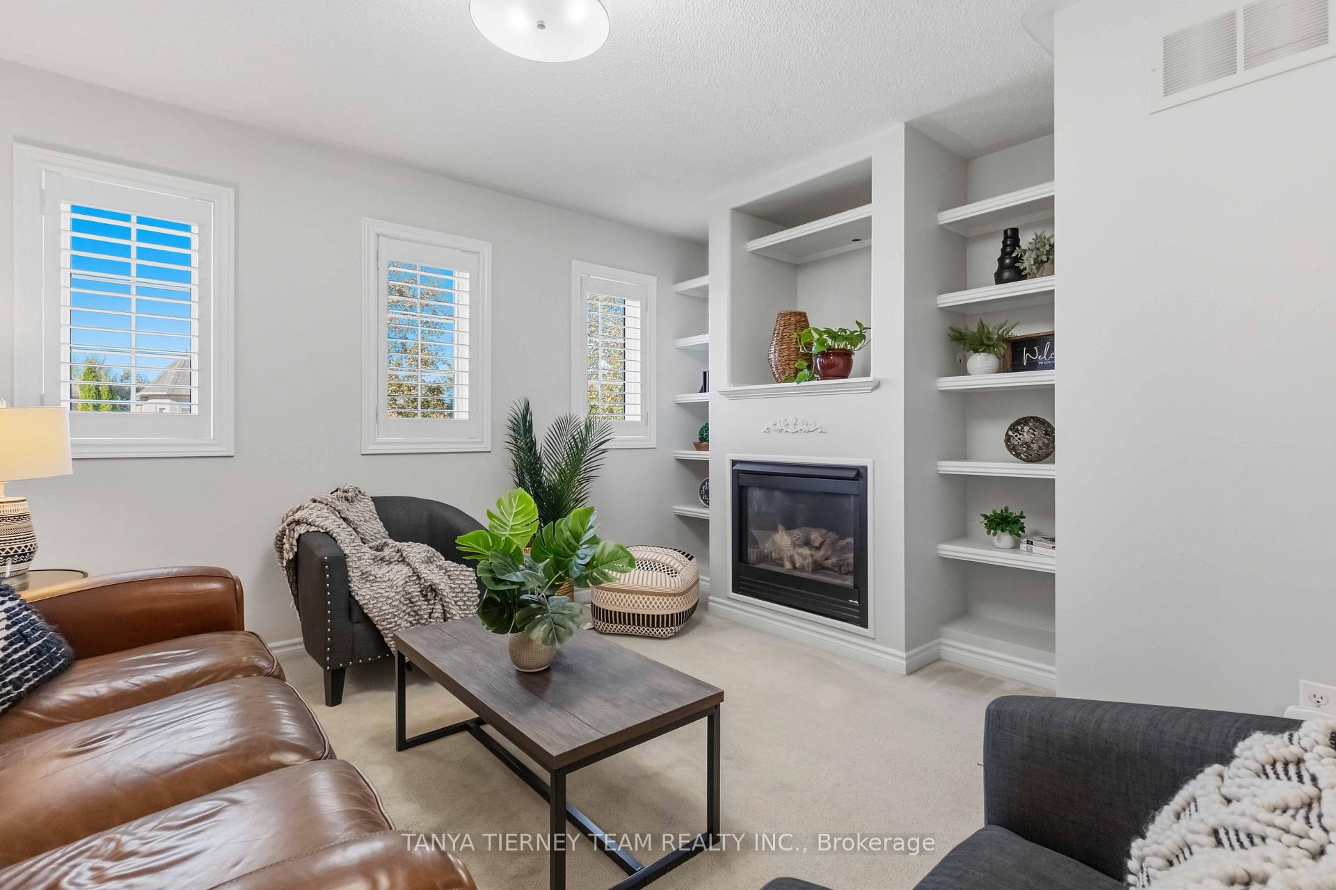 Photo 26 of 28 Castle Green Drive, Whitby, Rolling Acres — HOMEH
