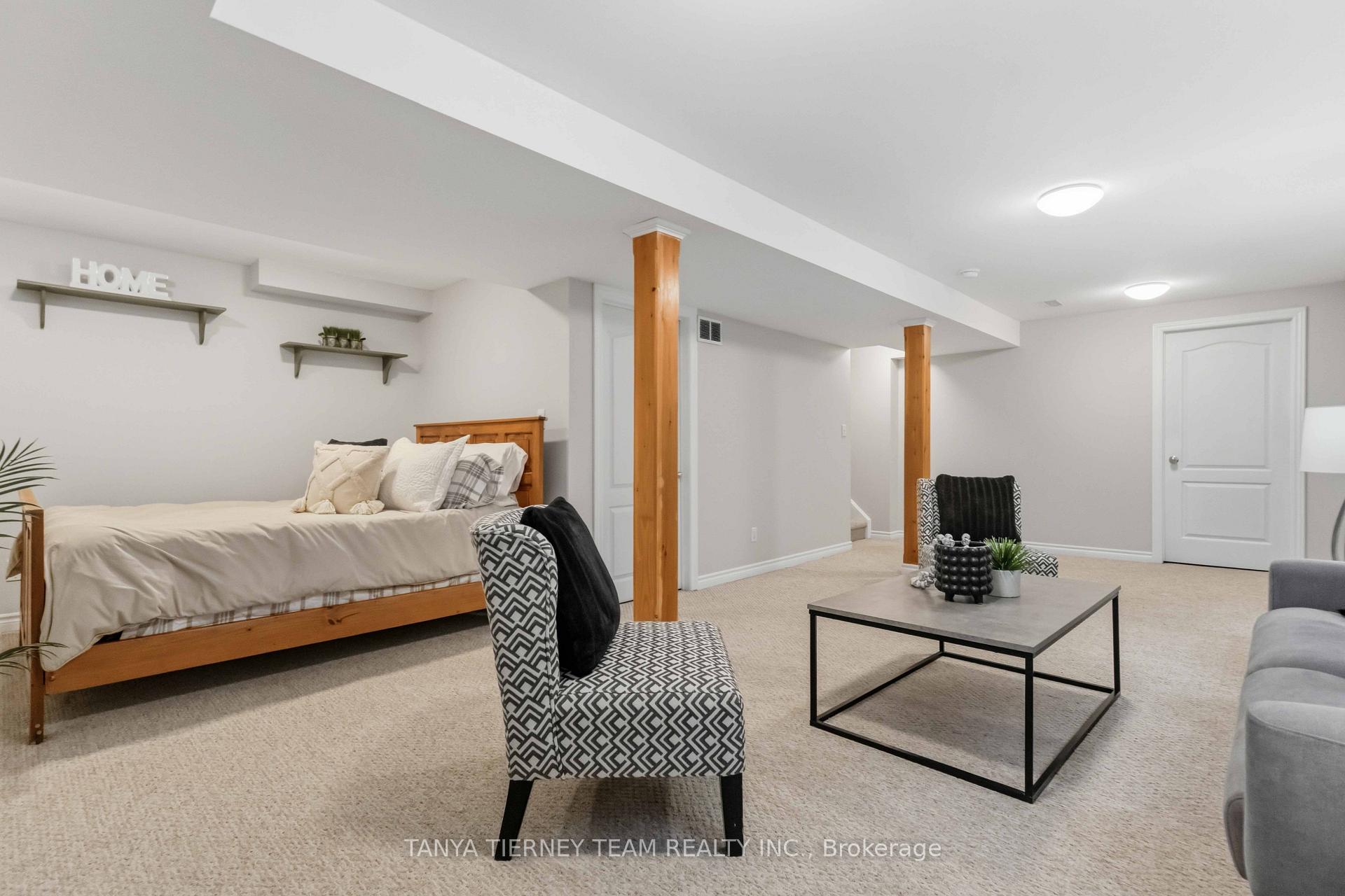 Photo 38 of 28 Castle Green Drive, Whitby, Rolling Acres — HOMEH