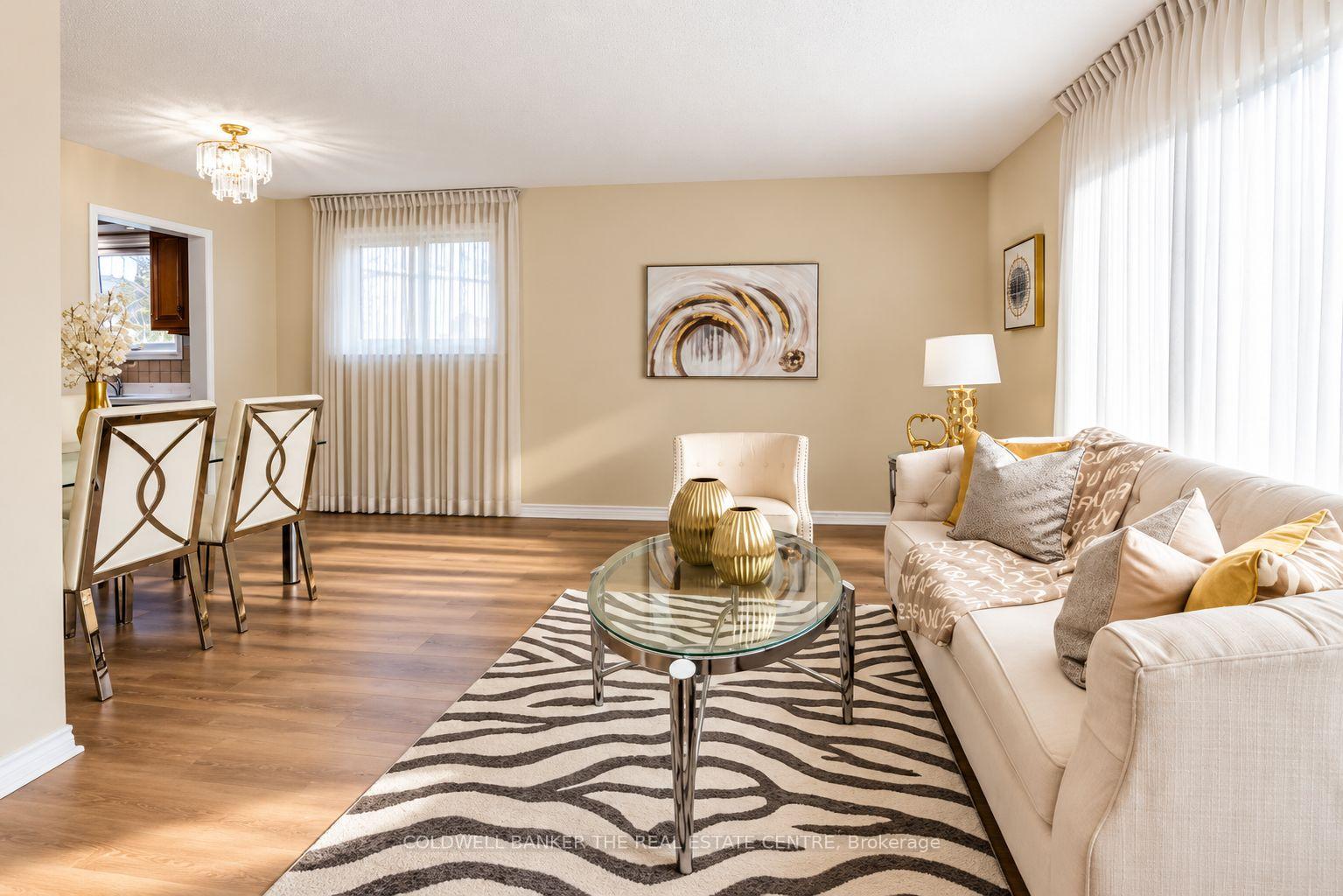 Photo 7 of Unit #Main, 140 Woodpark Place, Newmarket, Huron Heights-Leslie Valley — HOMEH