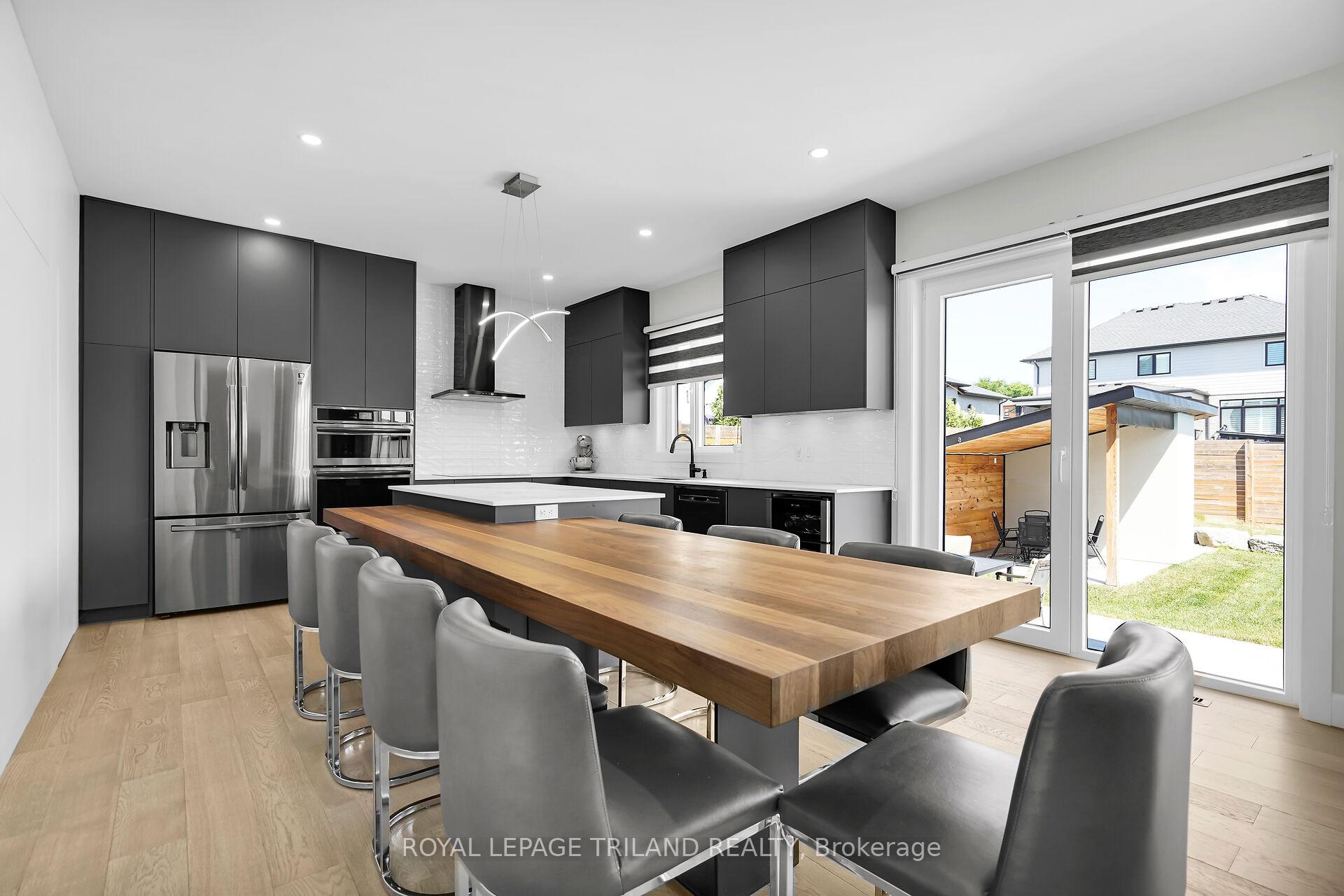 Photo 16 of 62 Crestview Drive, Middlesex Centre, Kilworth — HOMEH