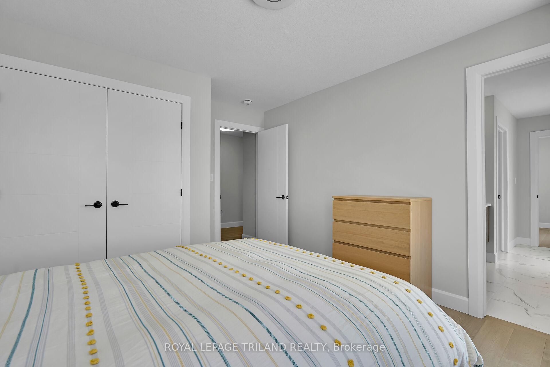 Photo 27 of 62 Crestview Drive, Middlesex Centre, Kilworth — HOMEH