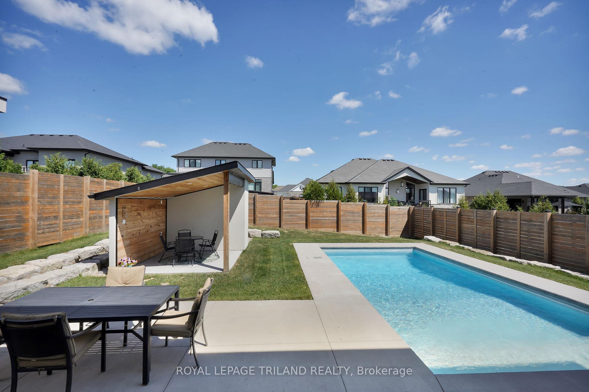 Photo 41 of 62 Crestview Drive, Middlesex Centre, Kilworth — HOMEH