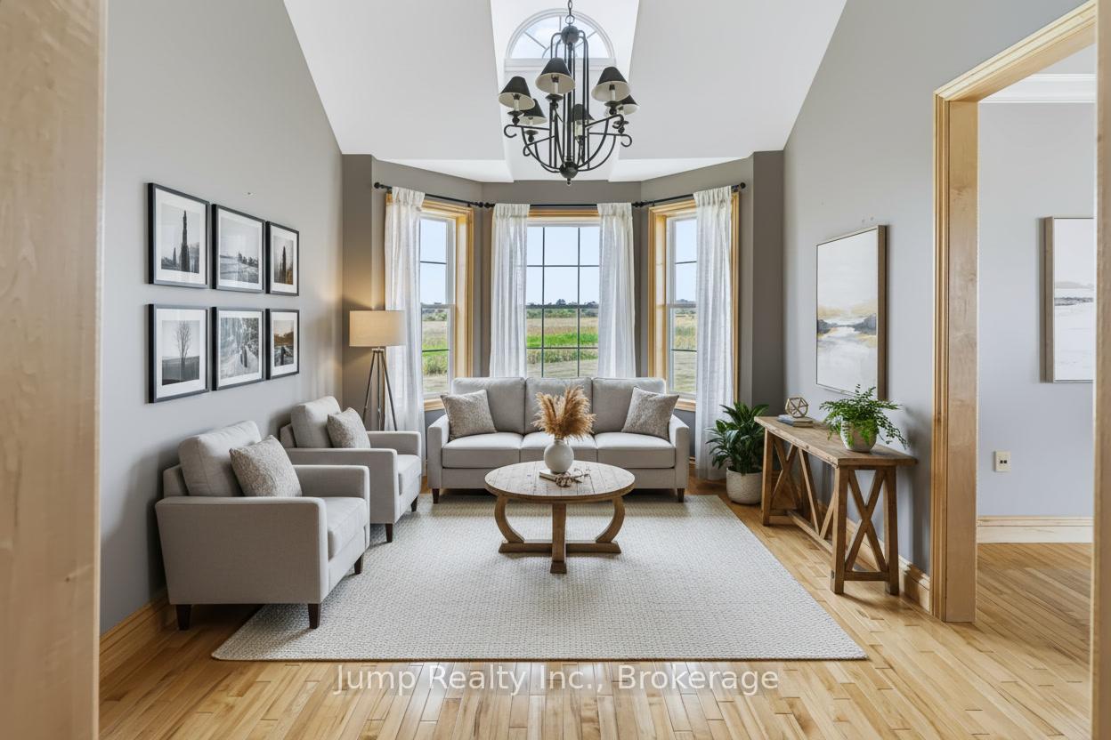 Photo 17 of 1951 Brigden Road, St. Clair — HOMEH