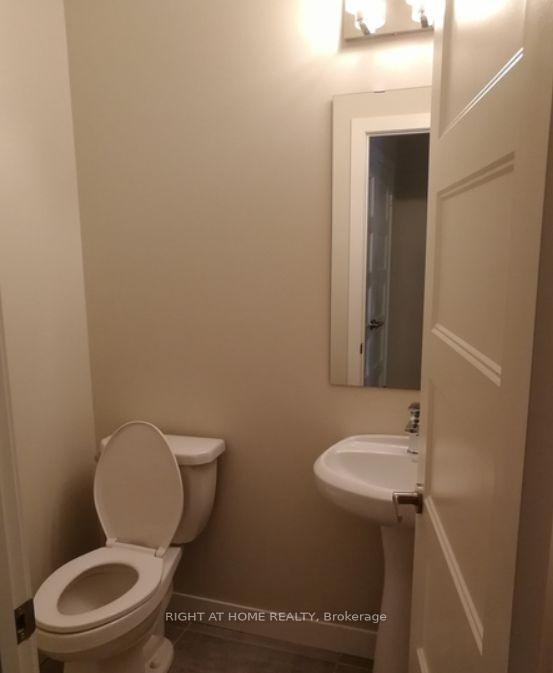 Photo 5 of 924 Georgetown Drive, London, North M — HOMEH
