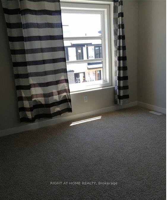 Photo 7 of 924 Georgetown Drive, London, North M — HOMEH