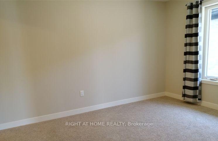 Photo 8 of 924 Georgetown Drive, London, North M — HOMEH
