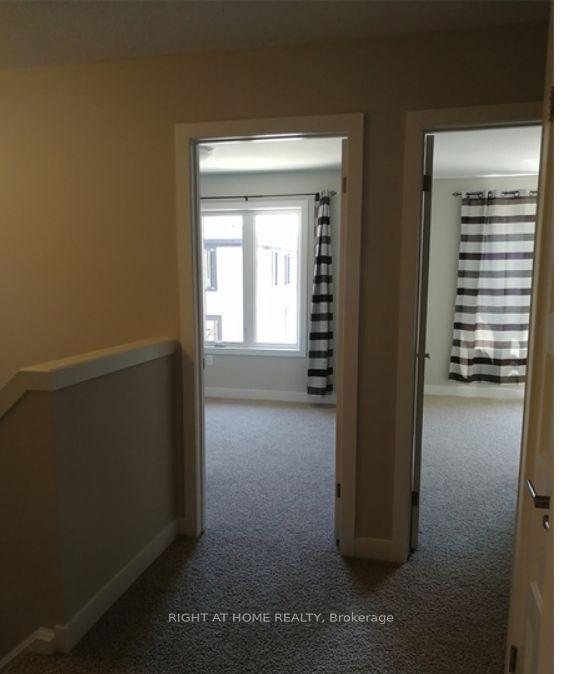 Photo 9 of 924 Georgetown Drive, London, North M — HOMEH