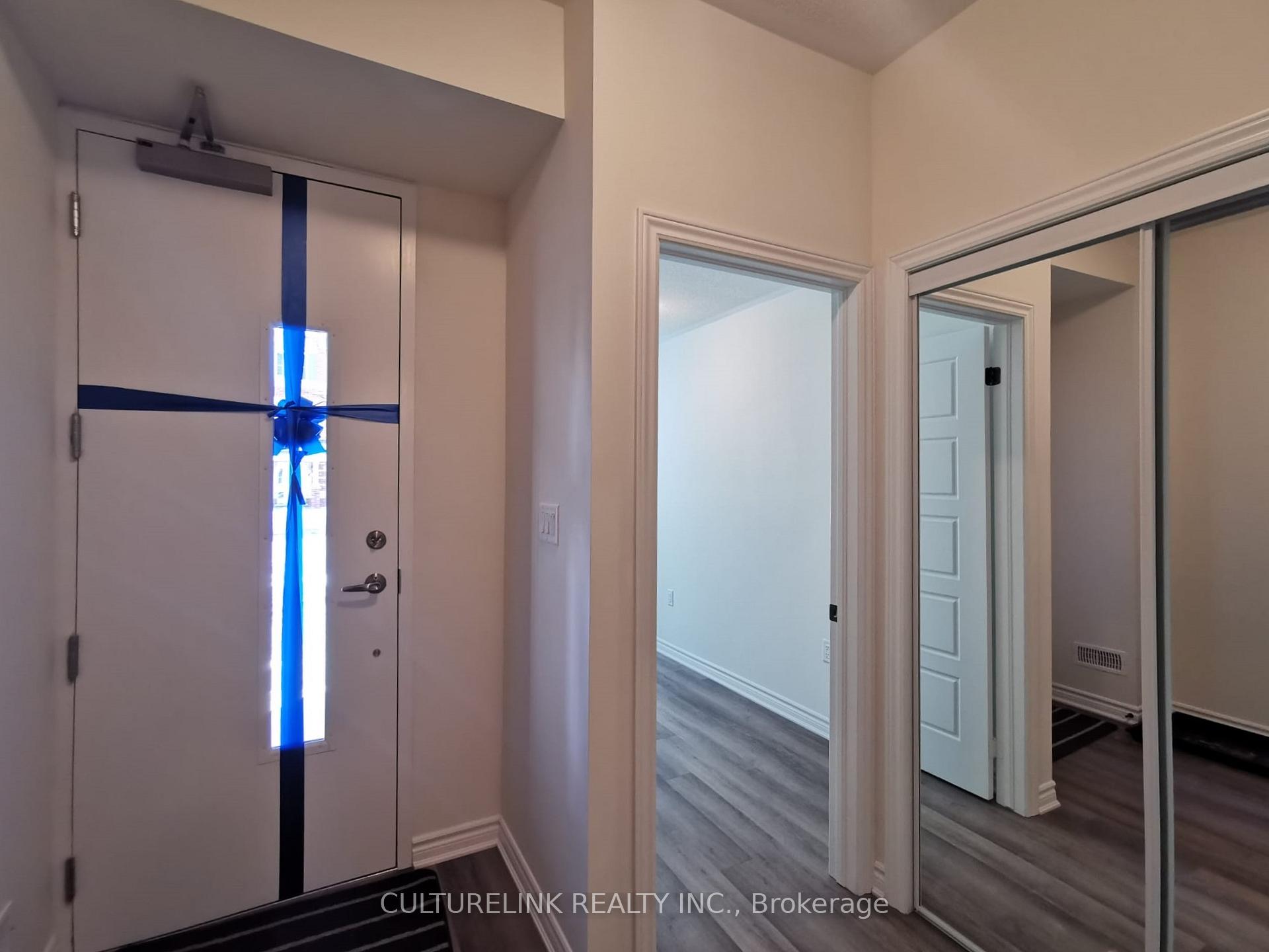 Photo 4 of Unit 302, 1034 Reflection Place, Pickering, Rural Pickering — HOMEH