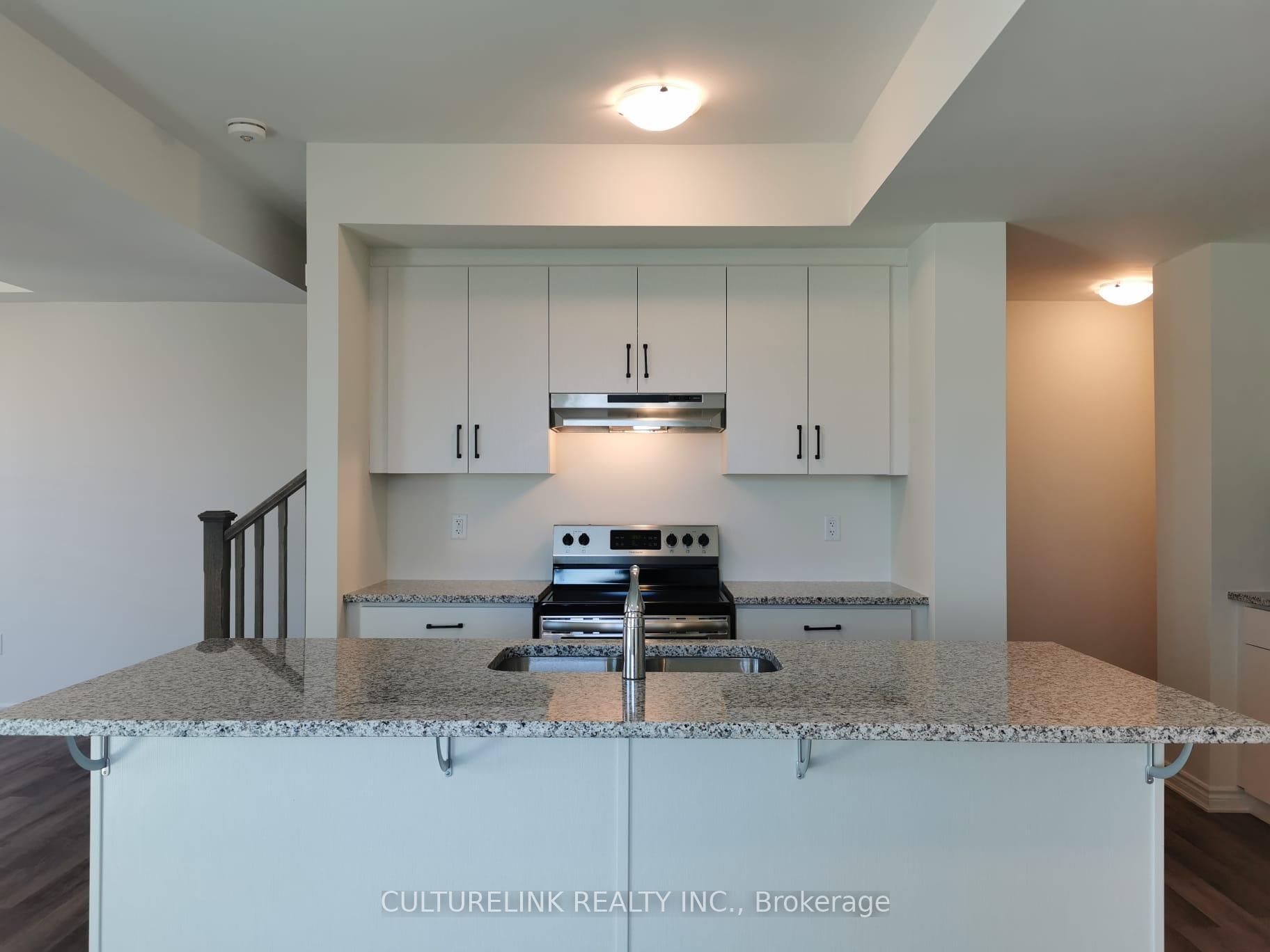 Photo 12 of Unit 302, 1034 Reflection Place, Pickering, Rural Pickering — HOMEH
