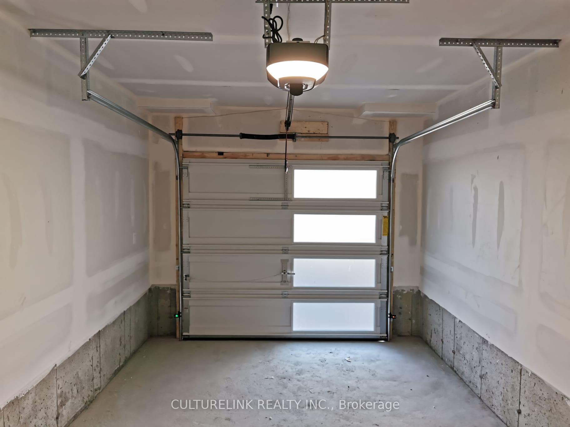Photo 35 of Unit 302, 1034 Reflection Place, Pickering, Rural Pickering — HOMEH