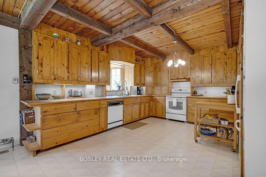 Photo 16 of 5216 Trafalgar Road, Erin, Rural Erin — HOMEH