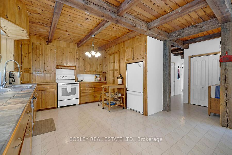 Photo 18 of 5216 Trafalgar Road, Erin, Rural Erin — HOMEH