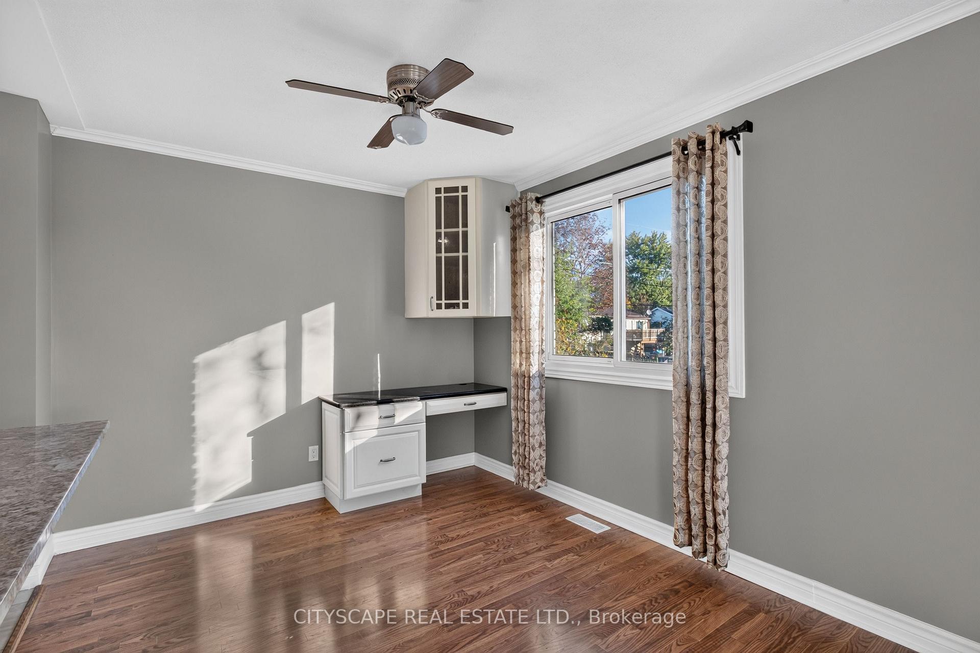 Photo 24 of 39 Huff Avenue, Loyalist, Amherstview — HOMEH