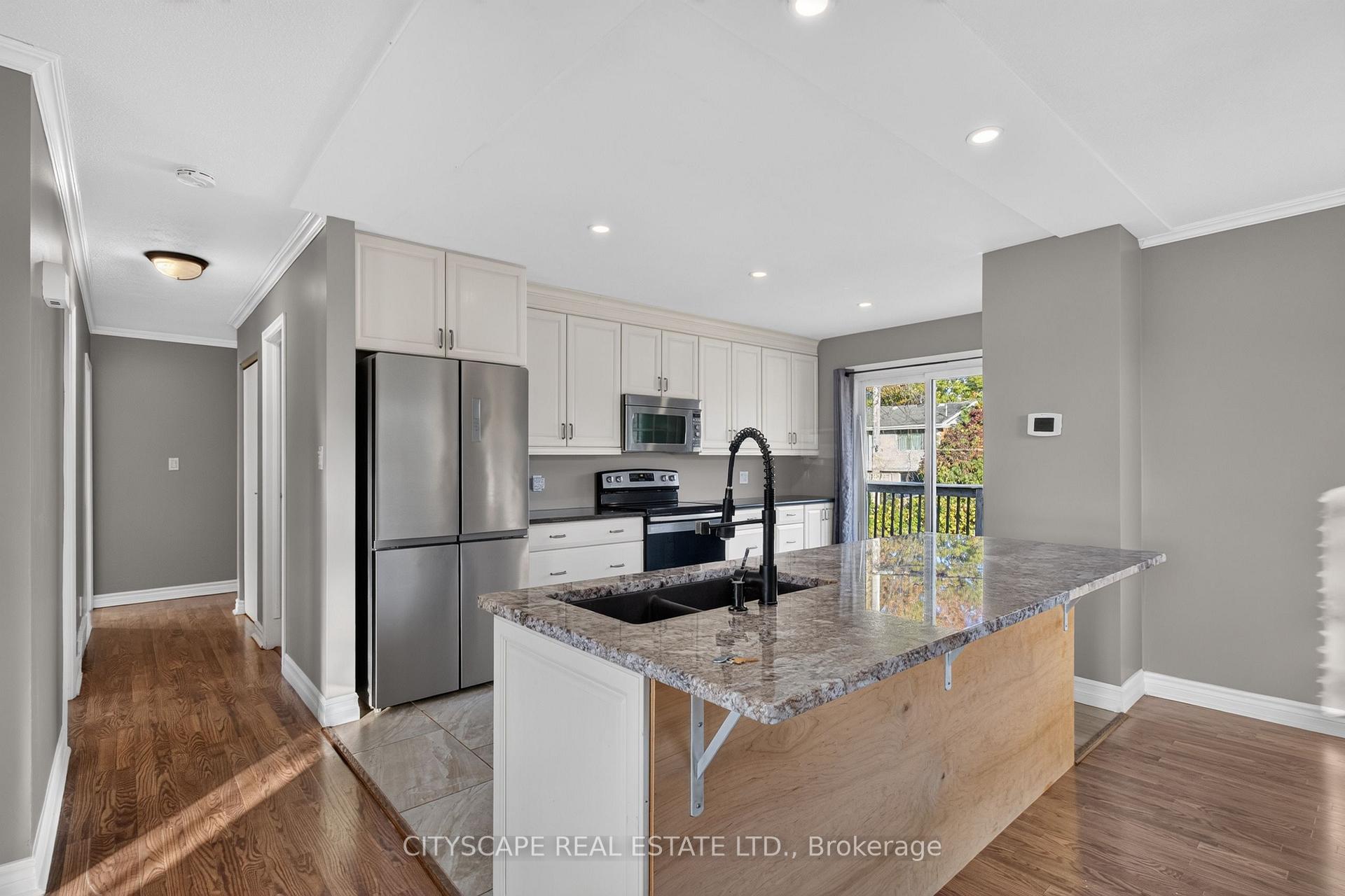 Photo 25 of 39 Huff Avenue, Loyalist, Amherstview — HOMEH