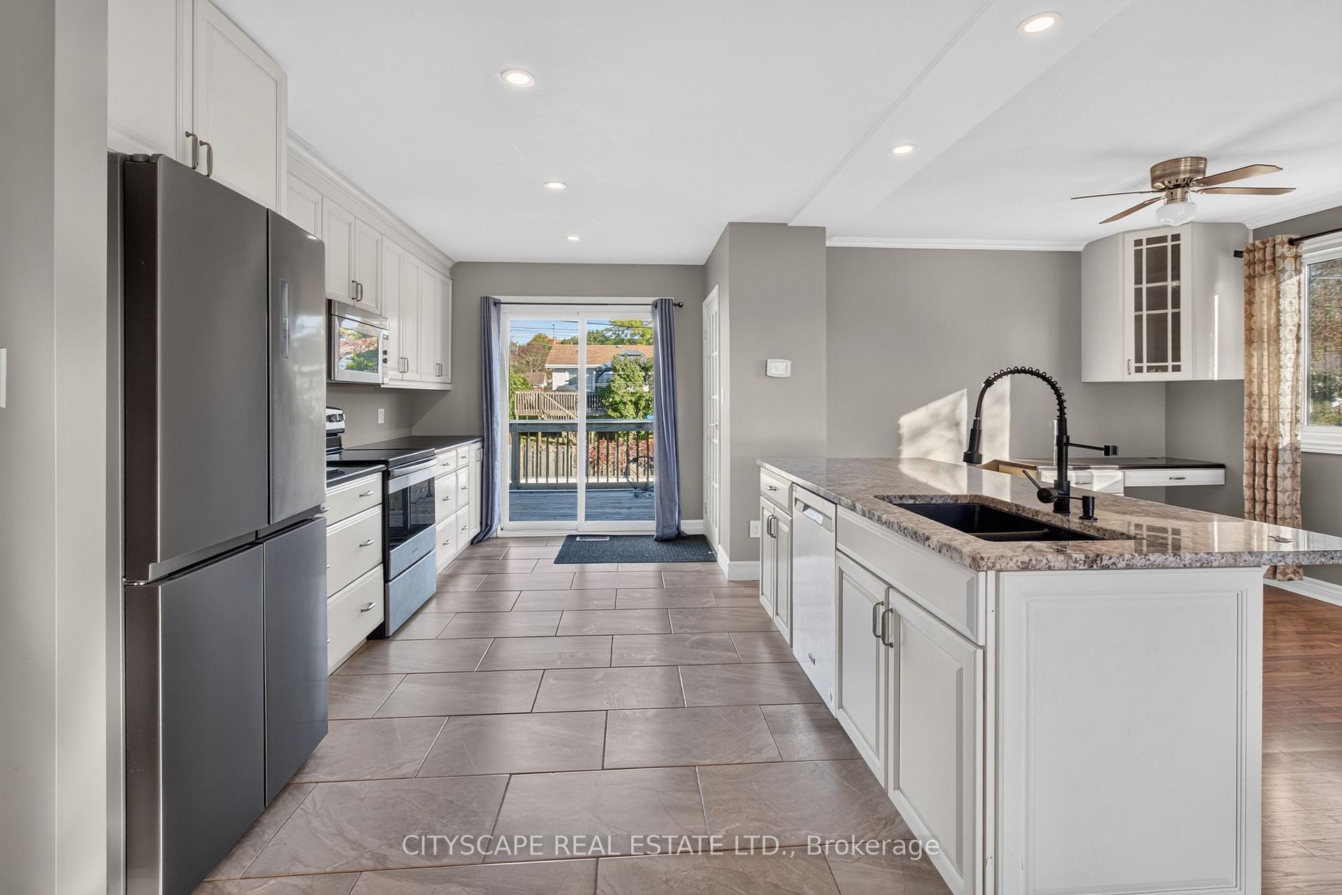 Photo 29 of 39 Huff Avenue, Loyalist, Amherstview — HOMEH