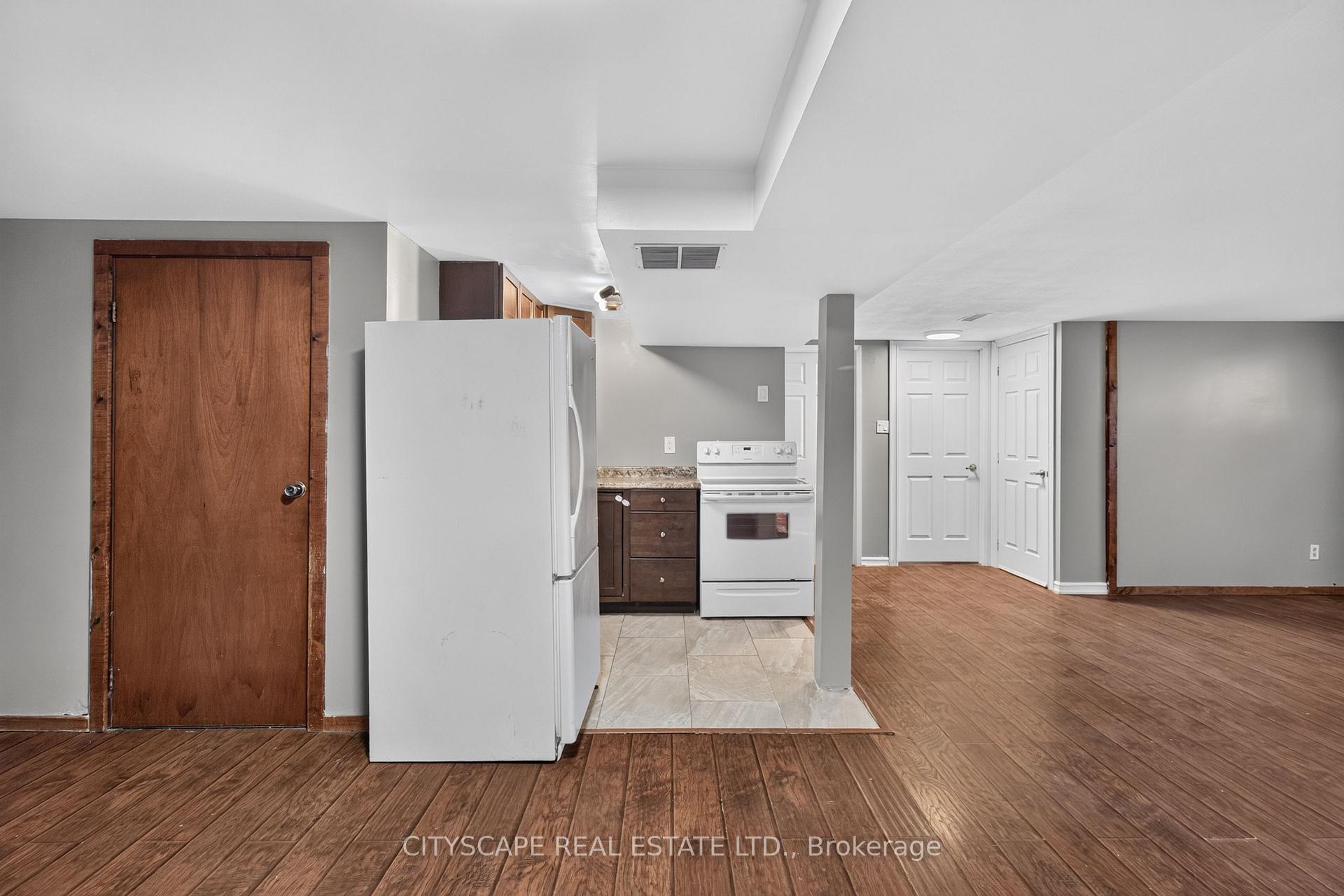 Photo 43 of 39 Huff Avenue, Loyalist, Amherstview — HOMEH