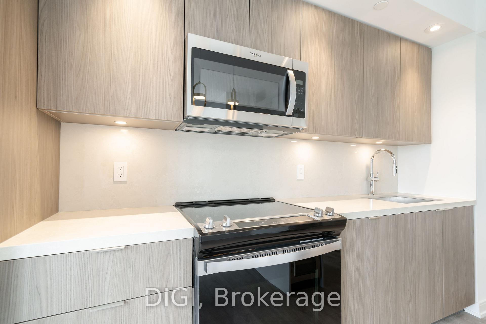 Photo 7 of Unit W214, 485 Perth Avenue, Toronto, Weston-Pellam Park — HOMEH
