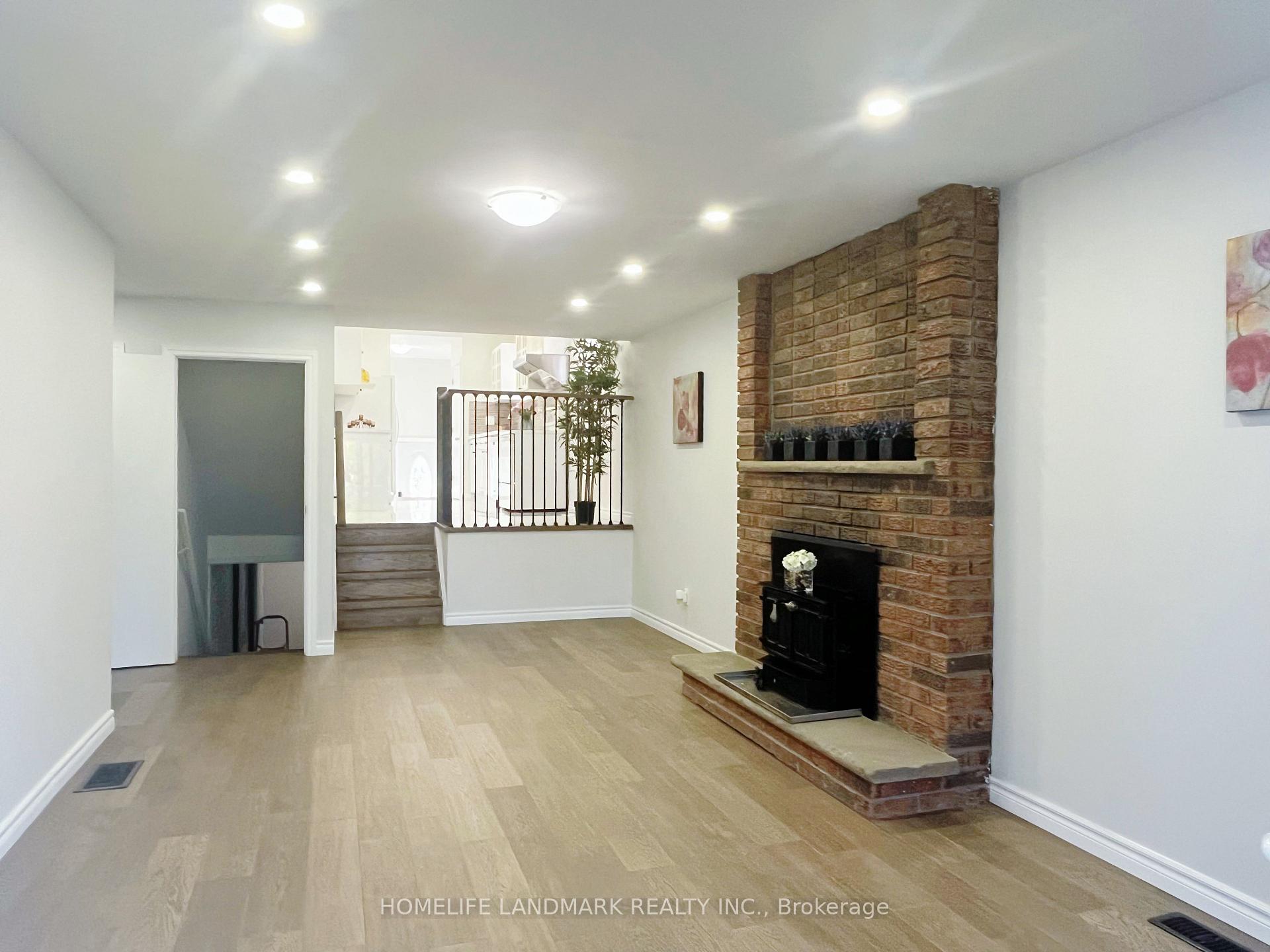 Photo 9 of 6 Snowhill Crescent, Scarborough, Agincourt South-Malvern West — HOMEH