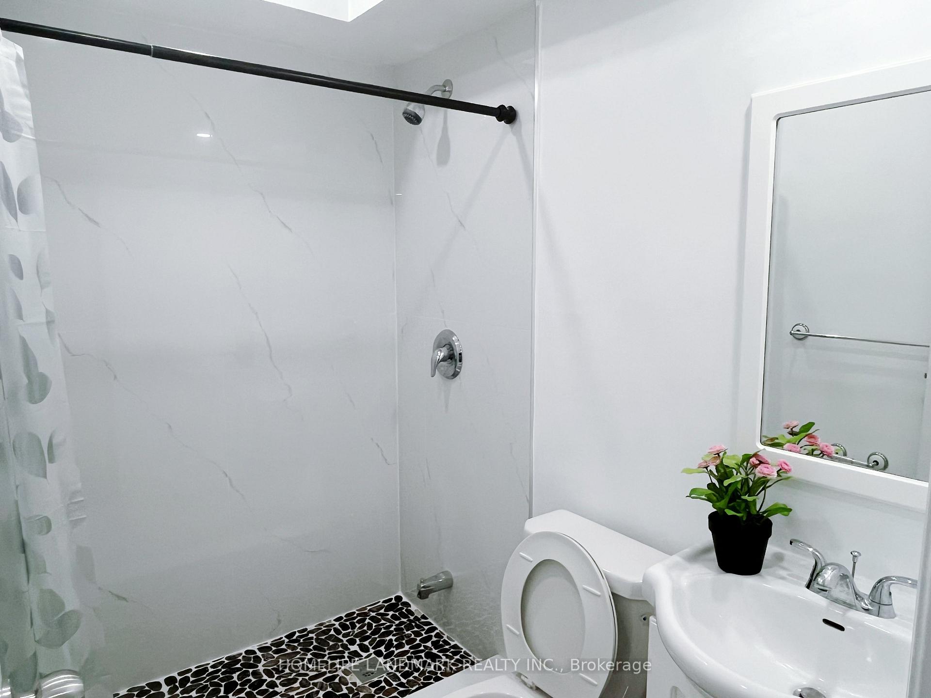 Photo 11 of 6 Snowhill Crescent, Scarborough, Agincourt South-Malvern West — HOMEH