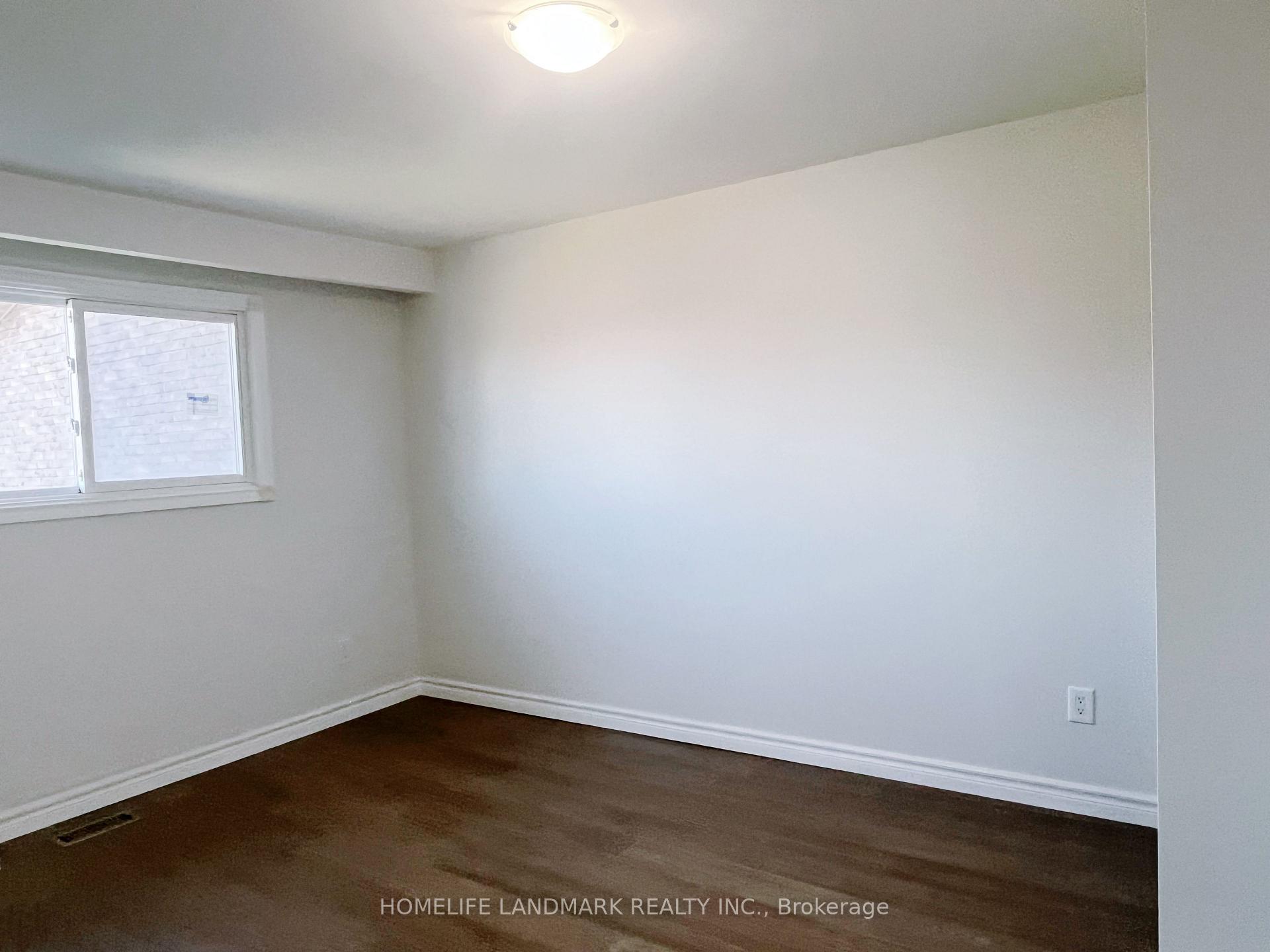 Photo 14 of 6 Snowhill Crescent, Scarborough, Agincourt South-Malvern West — HOMEH