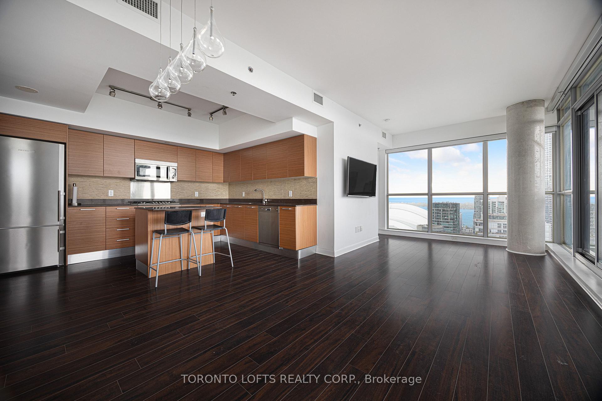 Photo 5 of Unit 3302, 375 King Street W, Toronto, Waterfront Communities — HOMEH