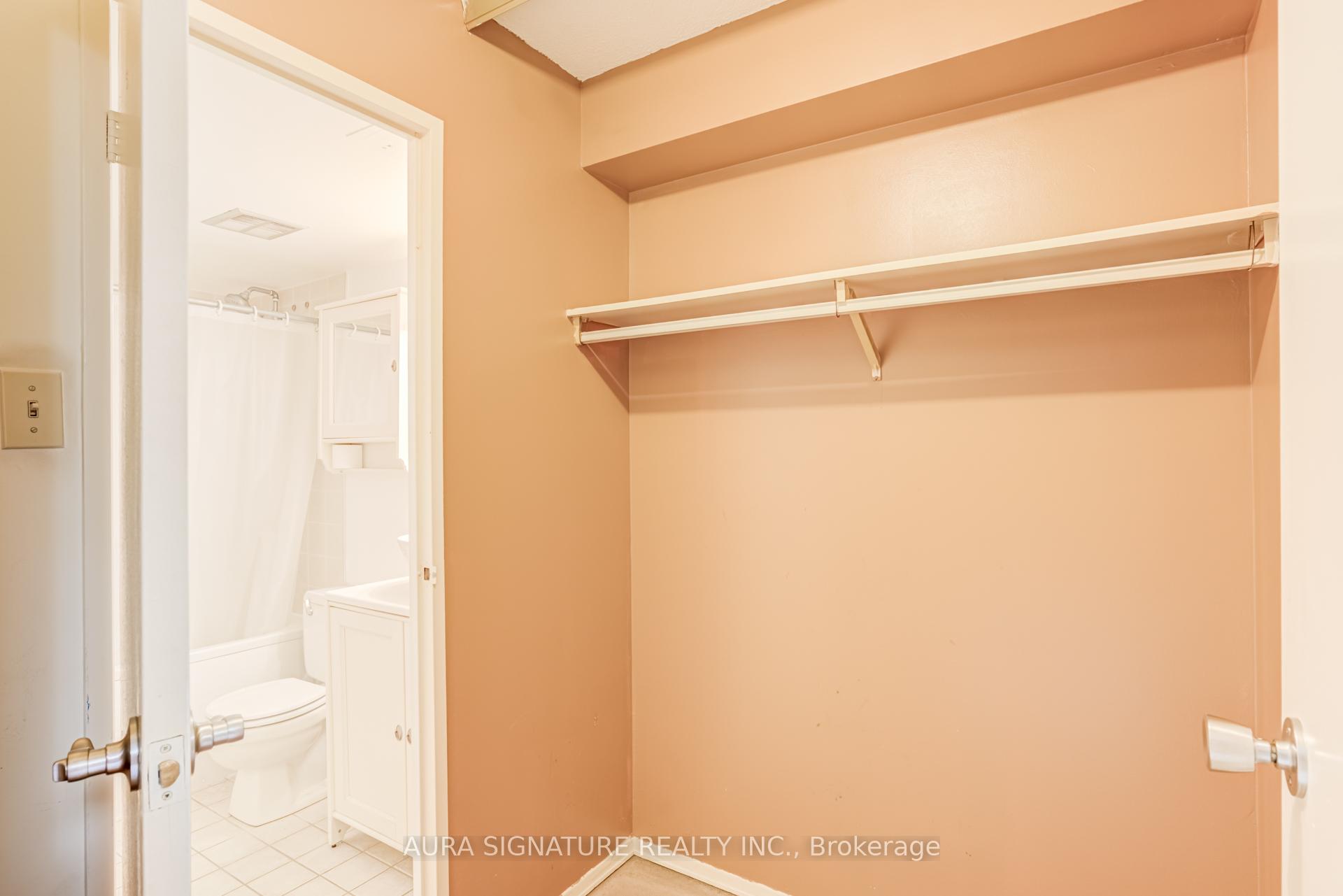 Photo 28 of Unit 401, 3077 Weston Road, North York, Humberlea-Pelmo Park — HOMEH