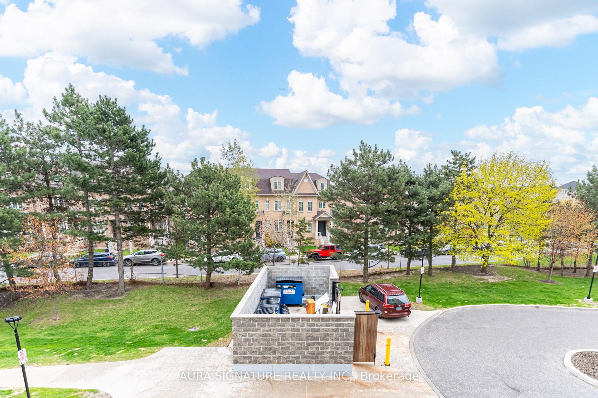 Photo 33 of Unit 401, 3077 Weston Road, North York, Humberlea-Pelmo Park — HOMEH