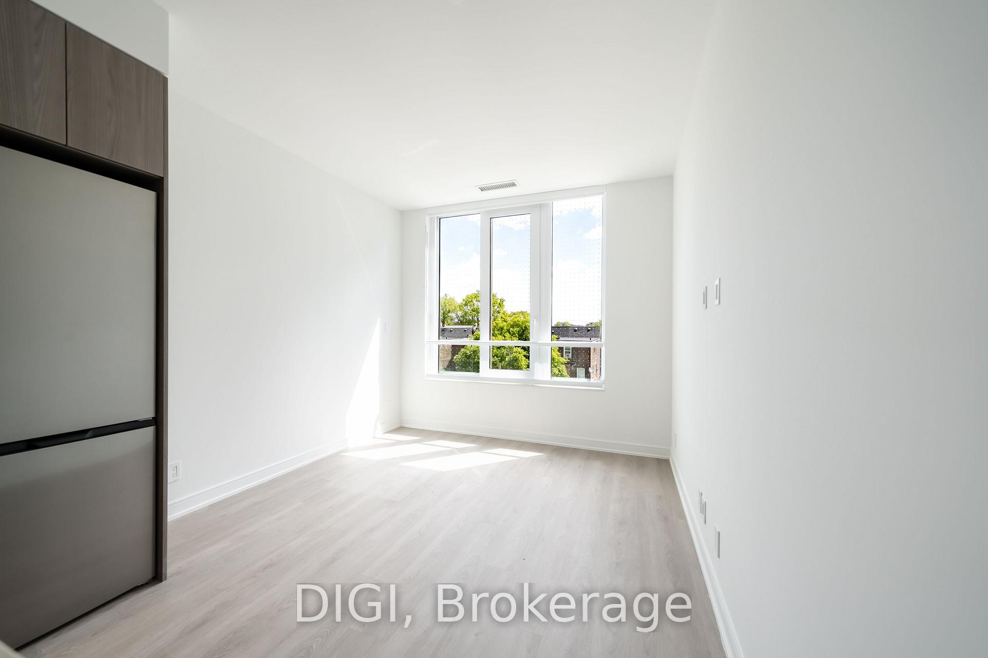 Photo 3 of Unit W320, 485 Perth Avenue, Toronto, Weston-Pellam Park — HOMEH