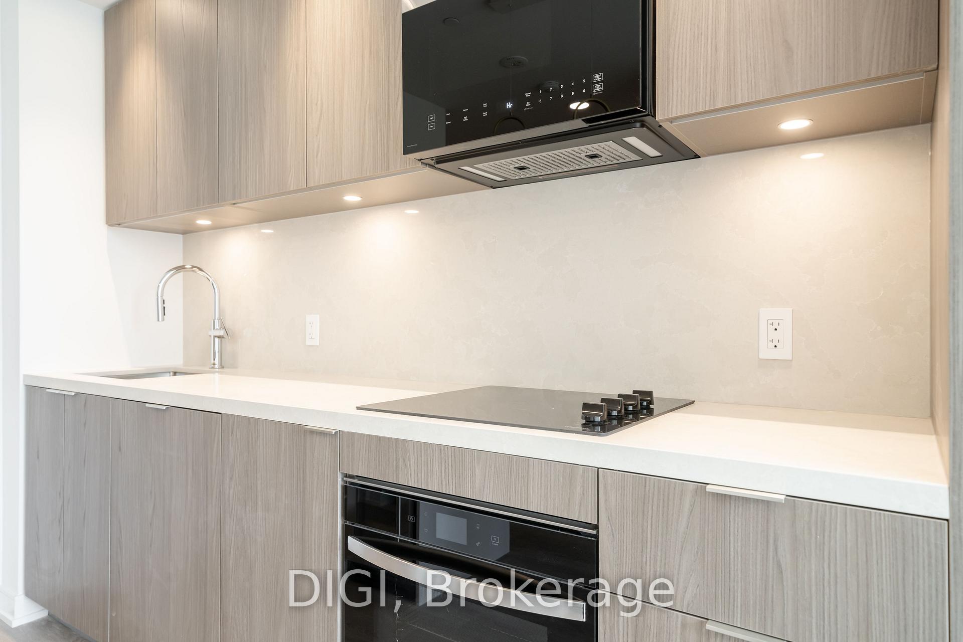 Photo 8 of Unit W320, 485 Perth Avenue, Toronto, Weston-Pellam Park — HOMEH