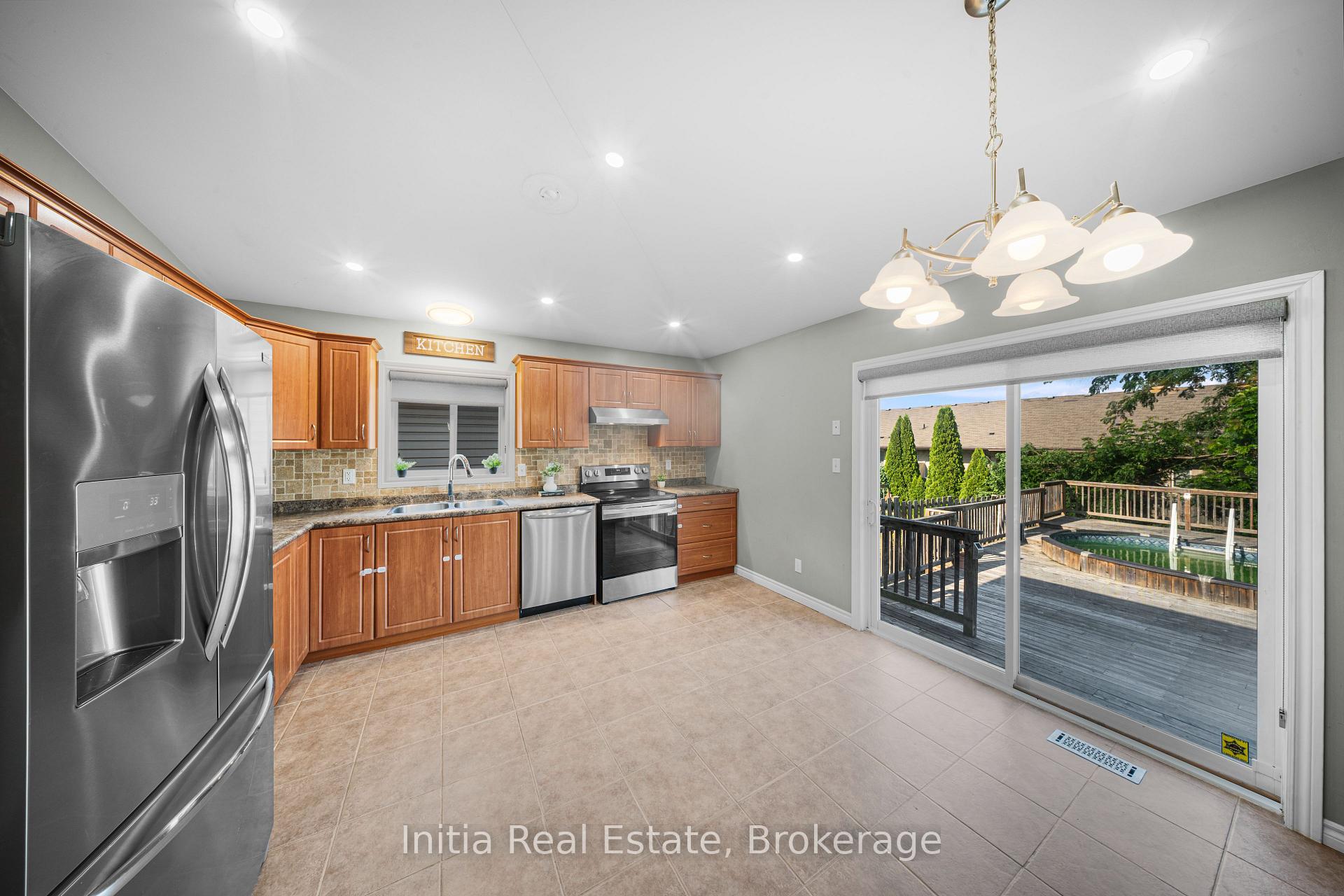 Photo 13 of 1412 Katella Avenue, Windsor, East Riverside — HOMEH