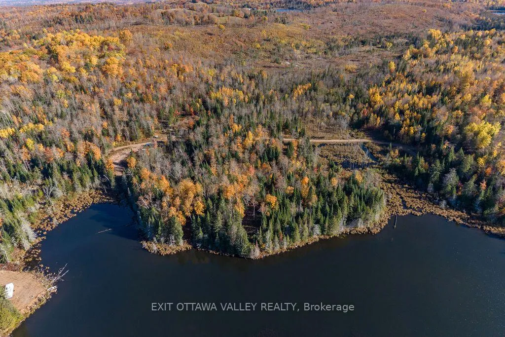 Photo 18 of Rosien Road, Bonnechere Valley, Eganville/Bonnechere Twp — HOMEH