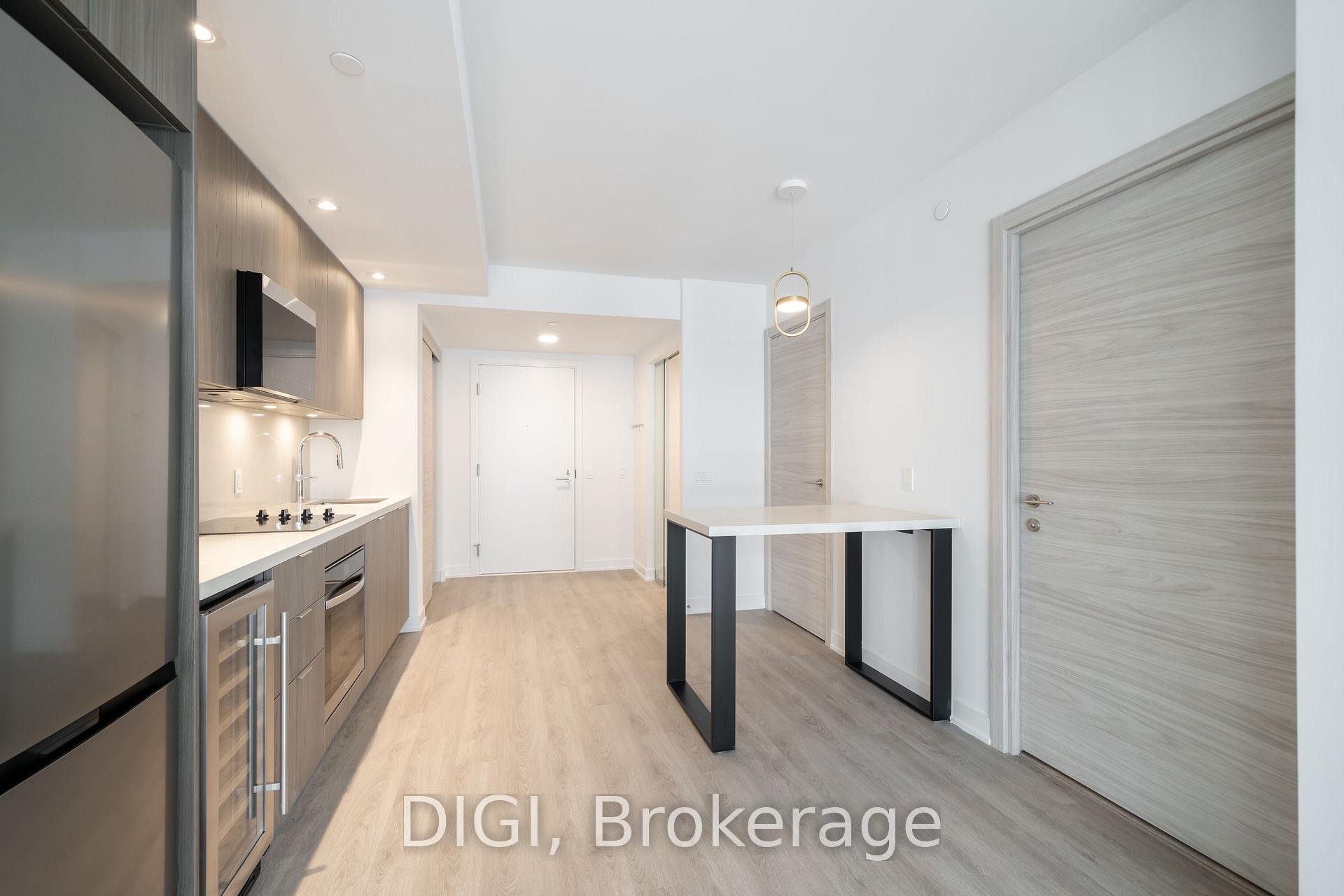 Photo 9 of Unit E725, 485 Perth Avenue, Toronto, Weston-Pellam Park — HOMEH