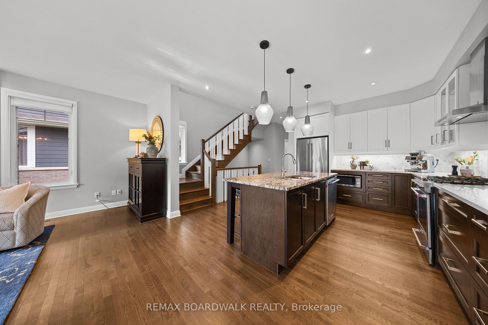 Photo 5 of 359 Kilspindie Ridge, Ottawa, Barrhaven - Stonebridge — HOMEH