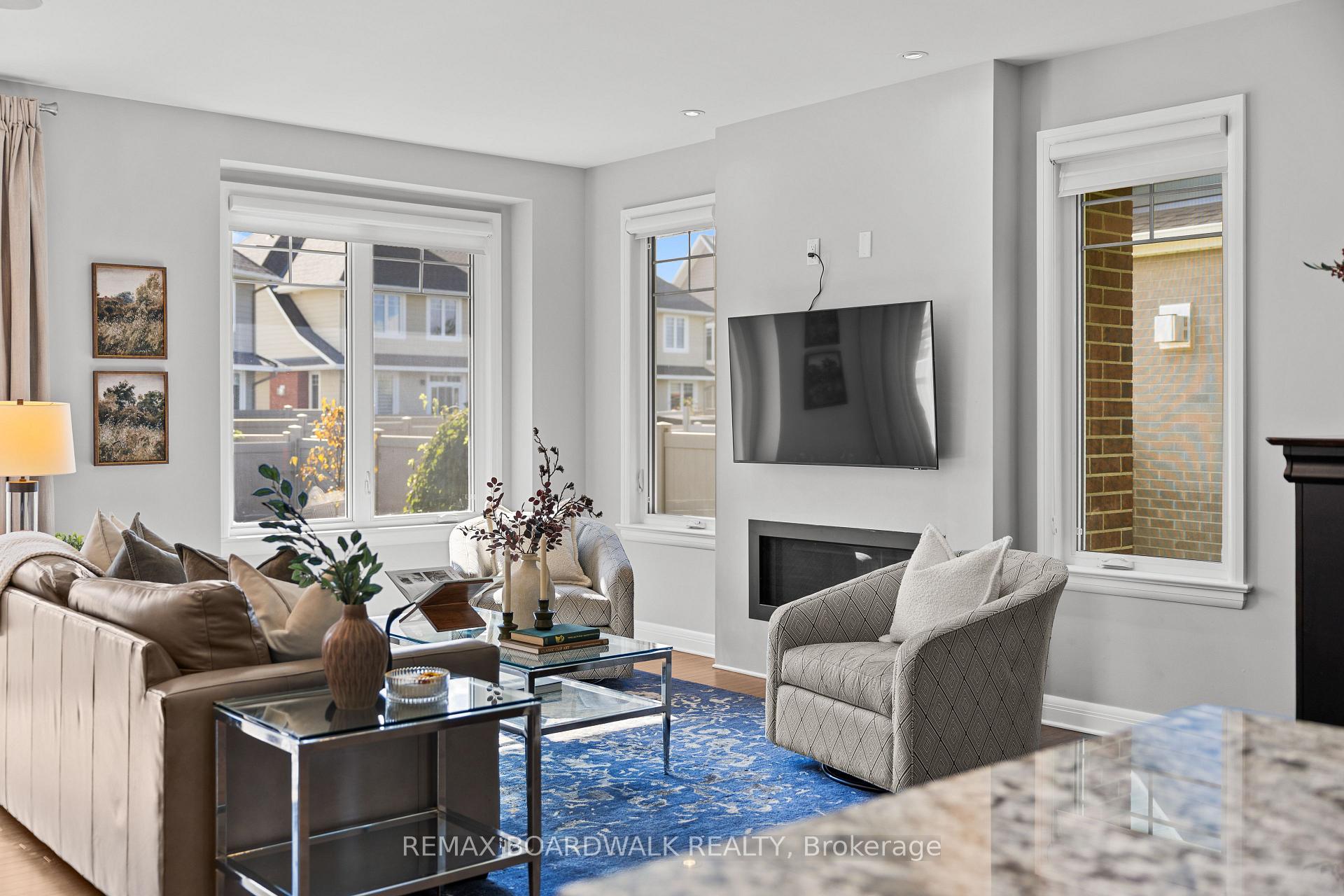 Photo 13 of 359 Kilspindie Ridge, Ottawa, Barrhaven - Stonebridge — HOMEH