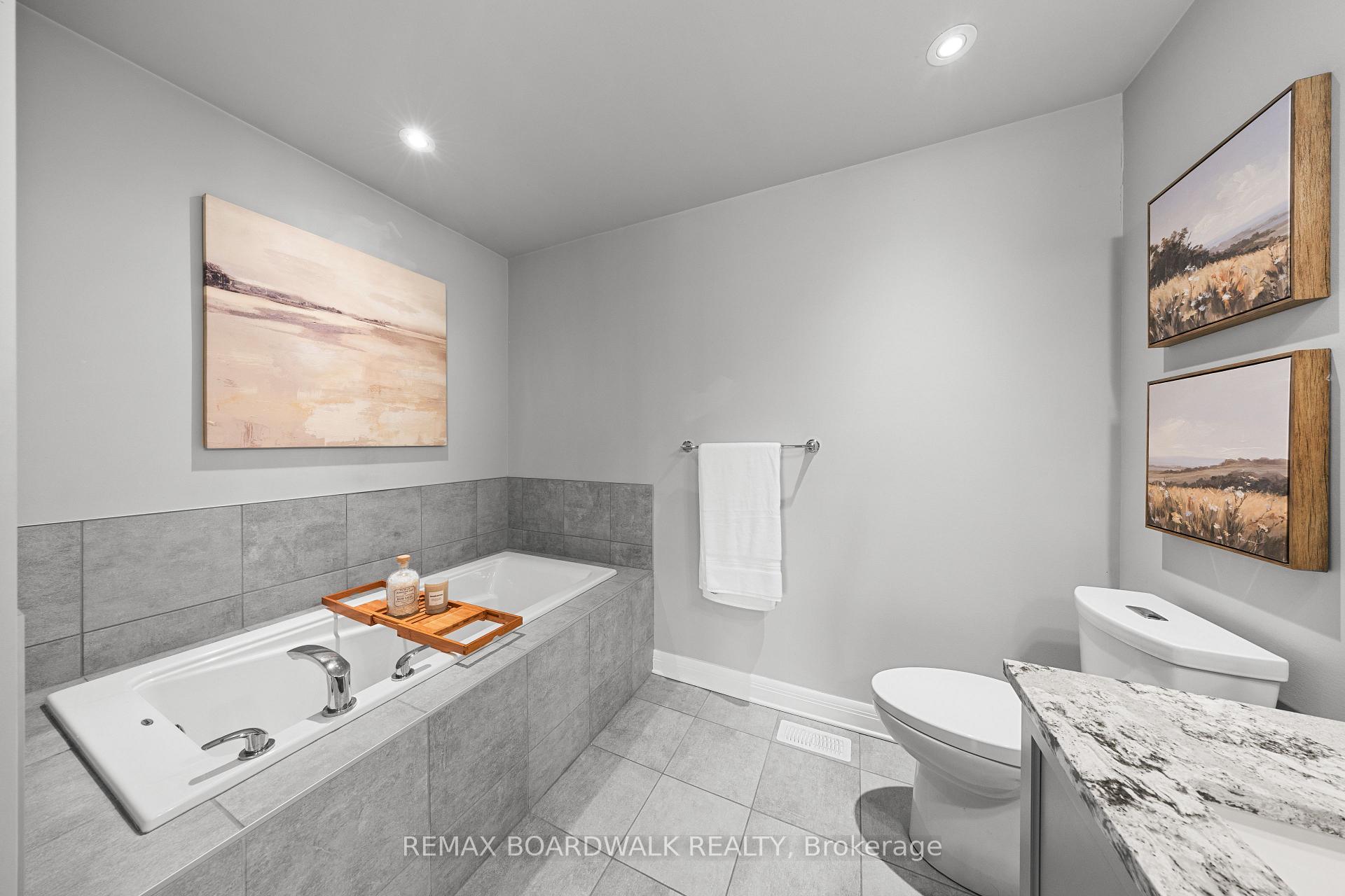 Photo 28 of 359 Kilspindie Ridge, Ottawa, Barrhaven - Stonebridge — HOMEH