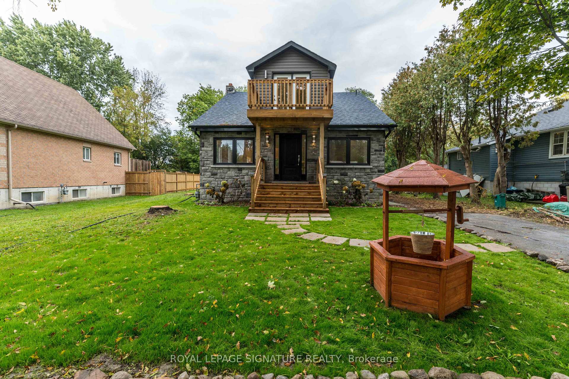 Photo 7 of 815 Rockaway Road, Georgina, Historic Lakeshore Communities — HOMEH