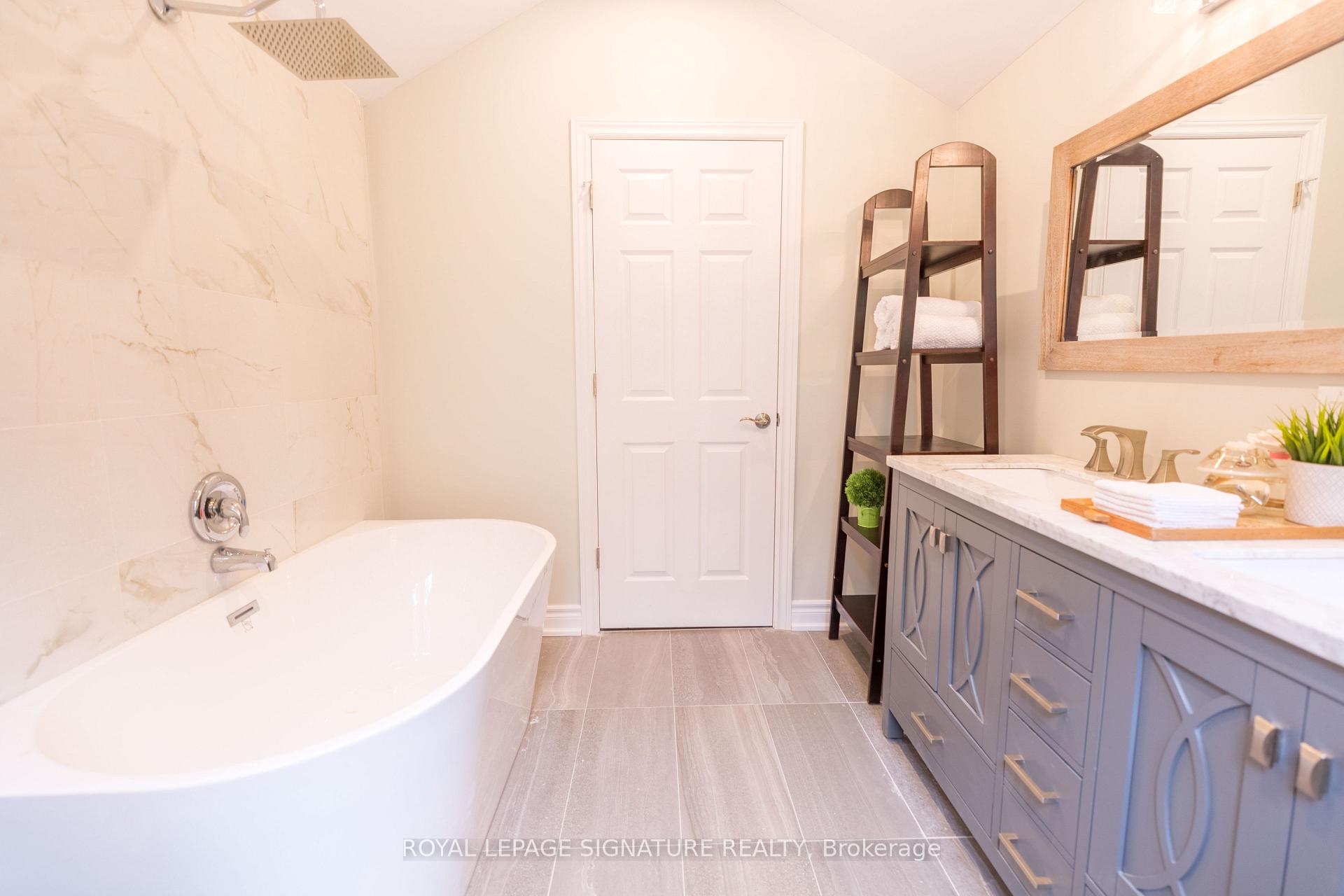 Photo 38 of 815 Rockaway Road, Georgina, Historic Lakeshore Communities — HOMEH