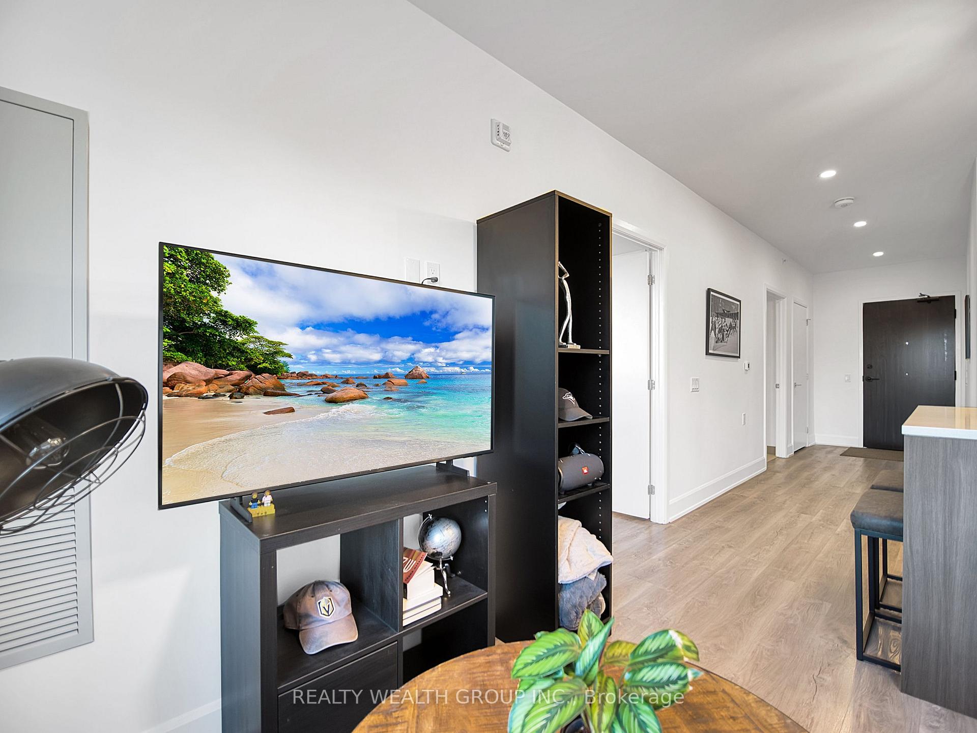Photo 14 of Unit 409, 195 Hunter Street E, Peterborough, Ashburnham Ward 4 — HOMEH